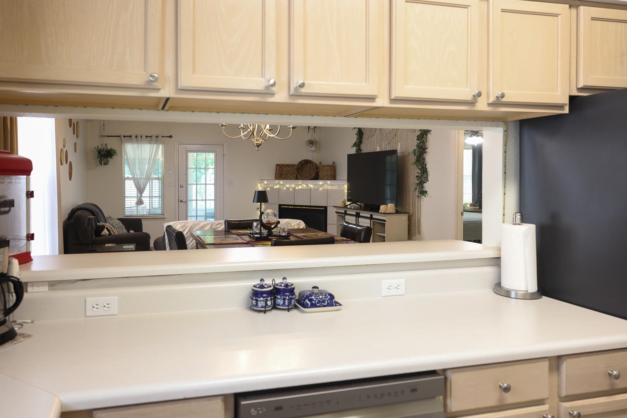 330 Dreadnaught Court, Tallahassee, Texas image 9