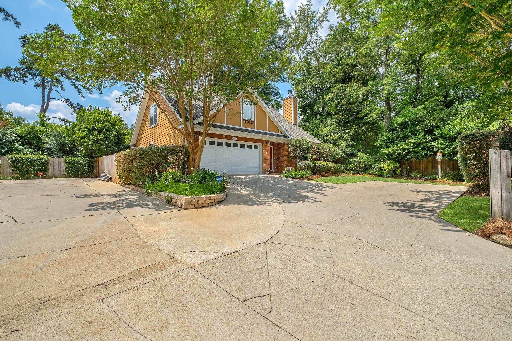 2031 Windsor Oaks Court, Tallahassee, Texas image 3