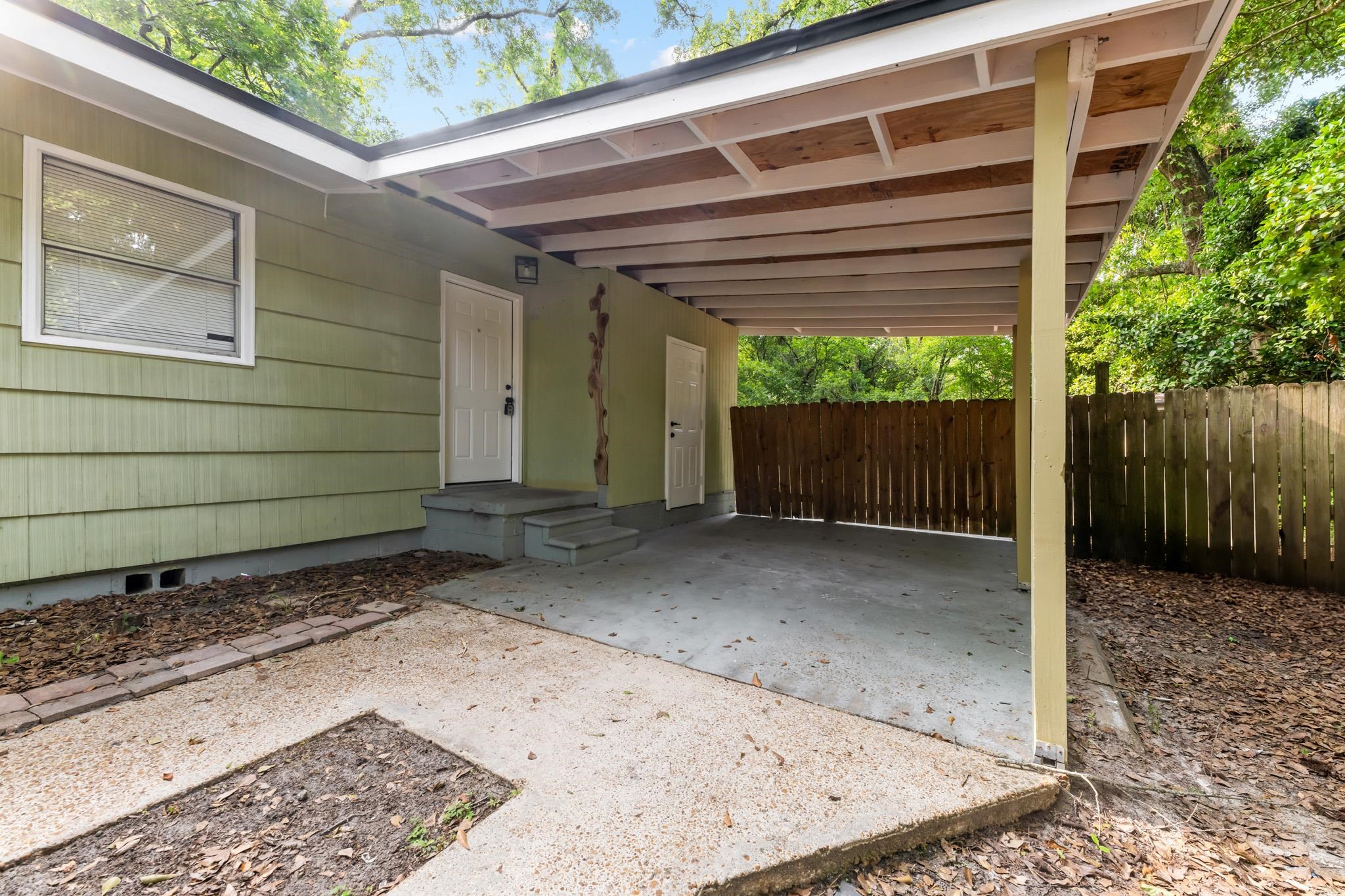 2131 Berkshire Drive, Tallahassee, Florida image 3