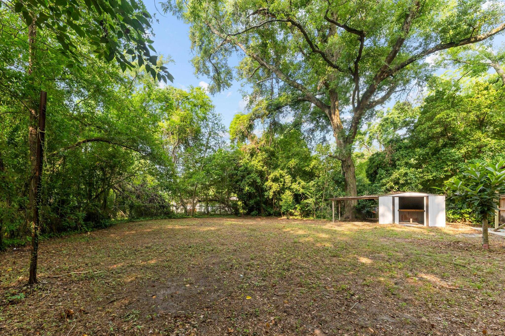 2131 Berkshire Drive, Tallahassee, Florida image 30