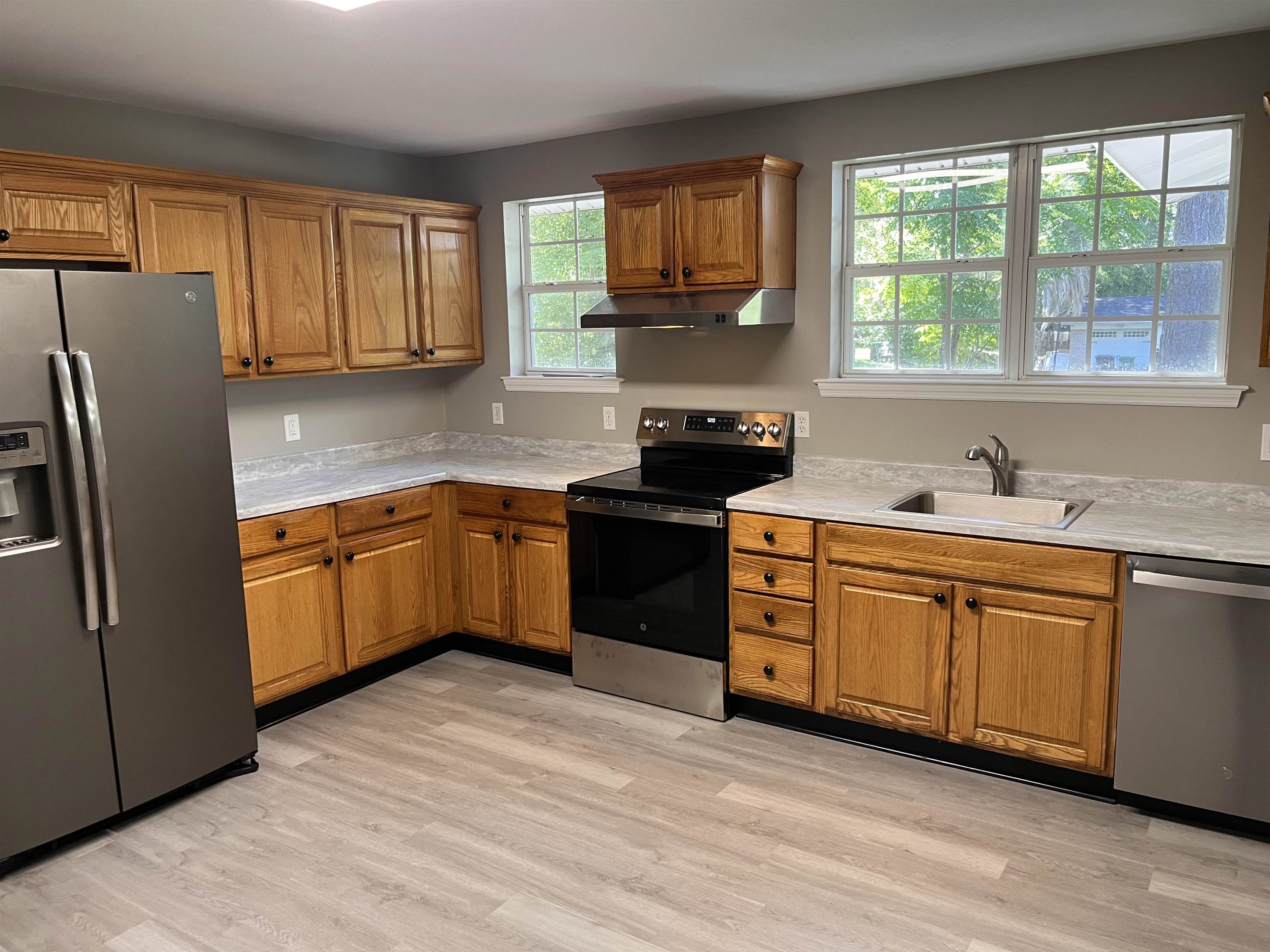 2103 Queenswood Drive, Tallahassee, Texas image 39