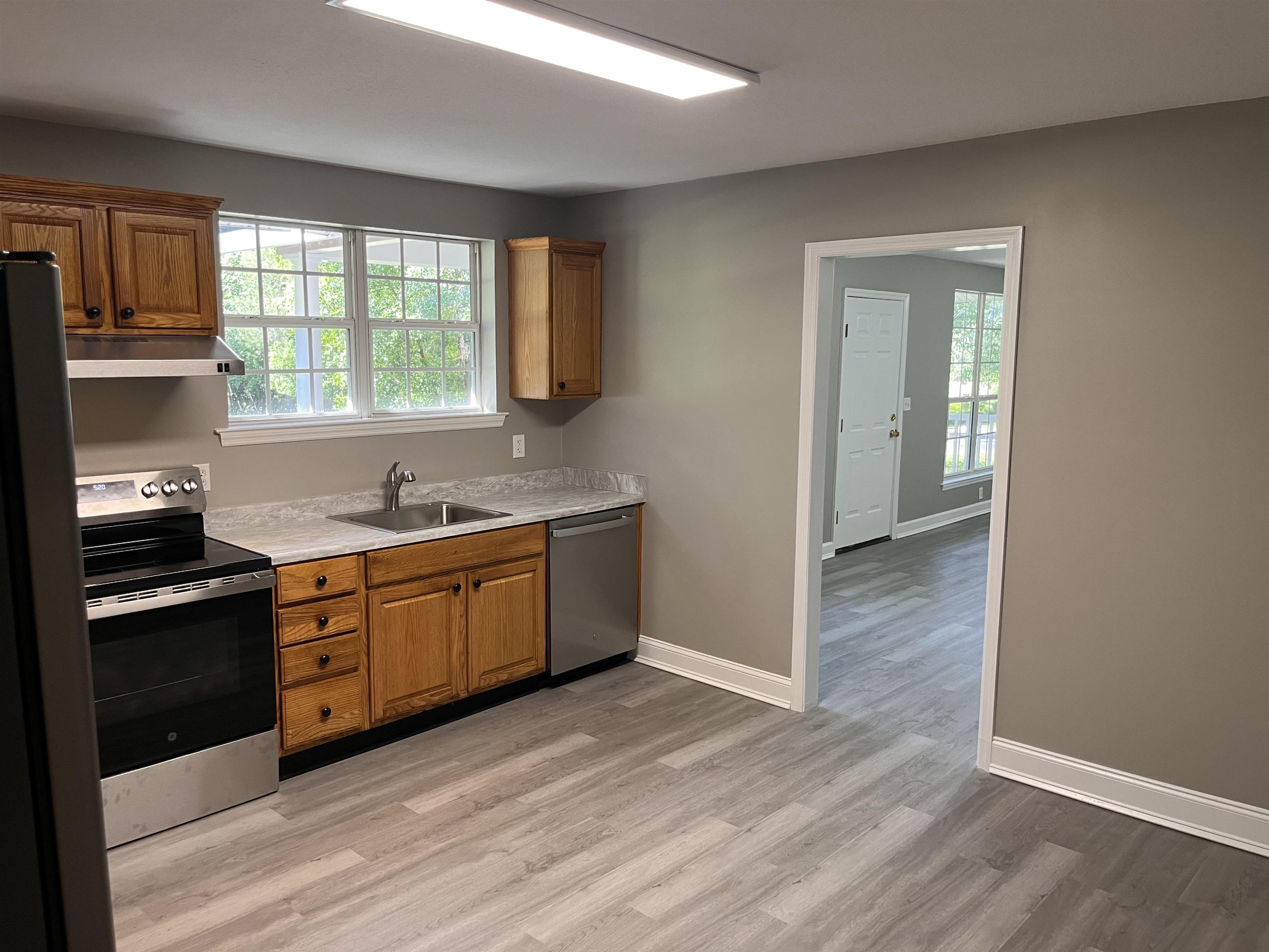 2103 Queenswood Drive, Tallahassee, Texas image 40