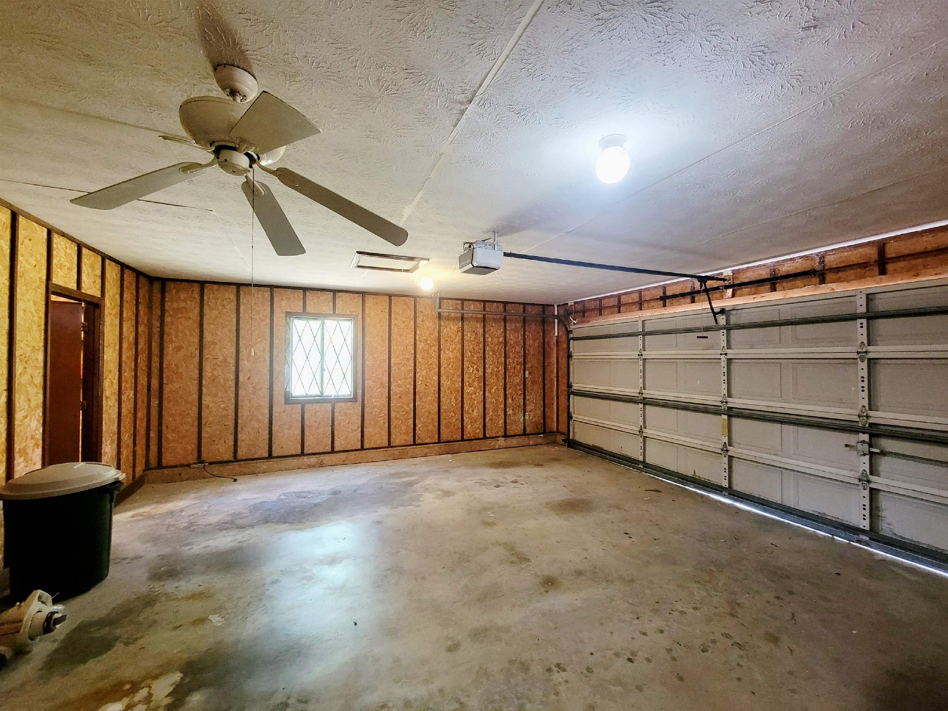 2917 Glover Carlton Road, Perry, Texas image 32
