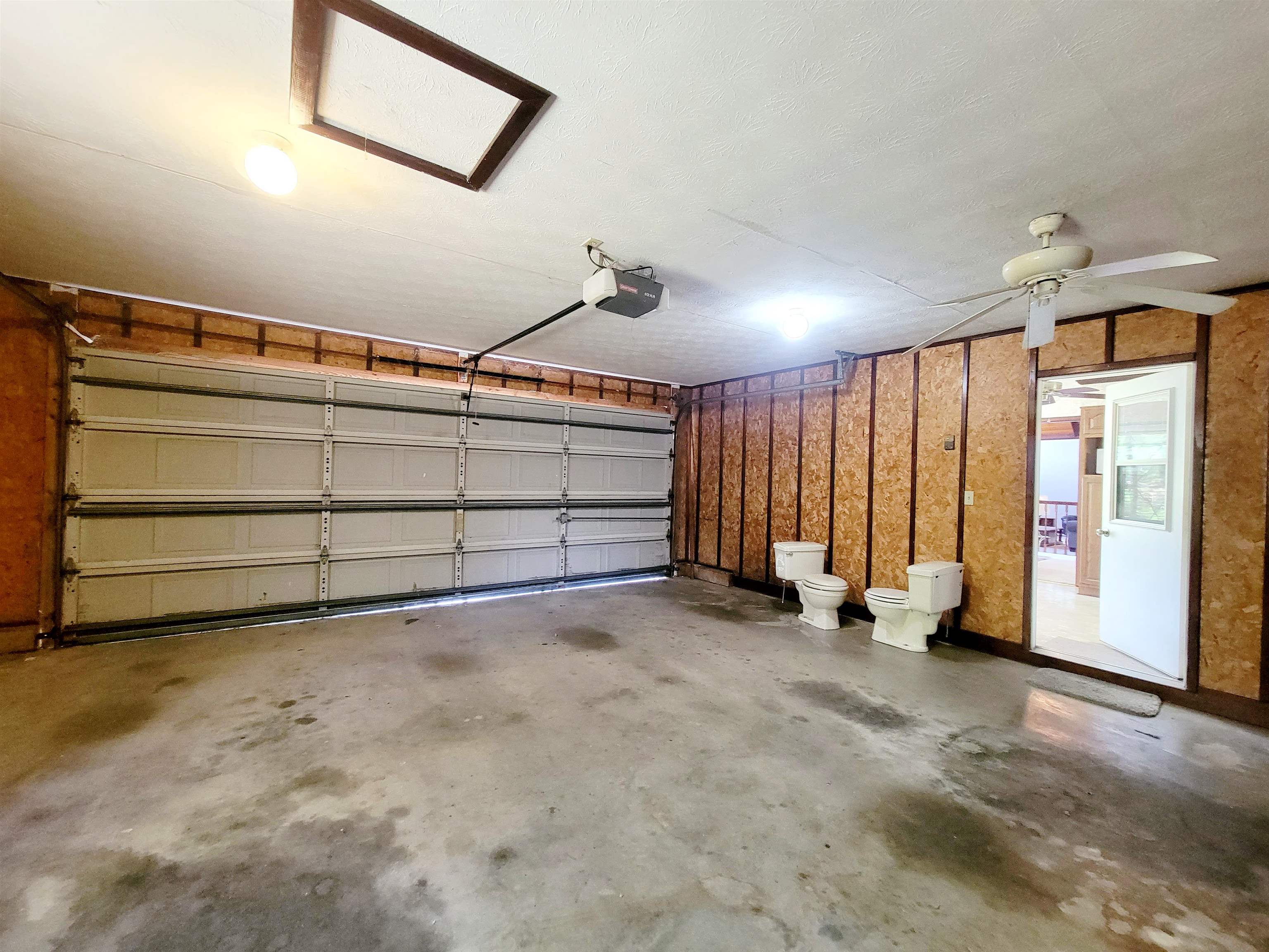 2917 Glover Carlton Road, Perry, Texas image 33