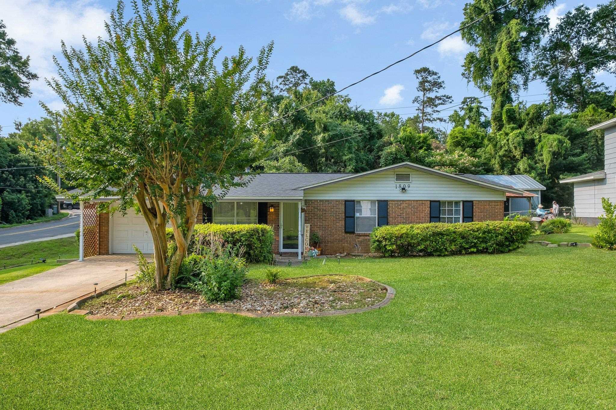 1809 Quince Drive, Tallahassee, Florida image 32