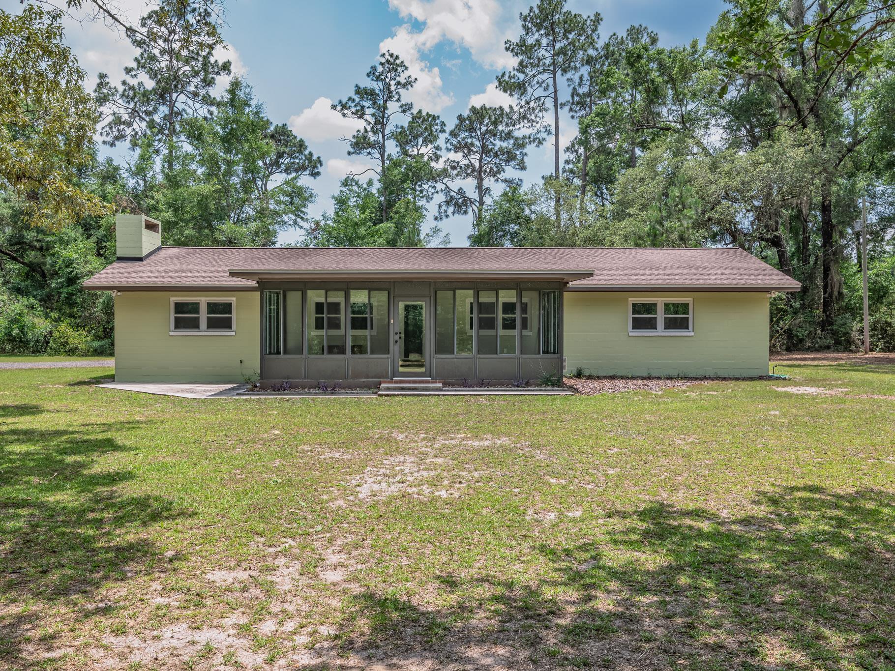 38 Duncan Drive, Crawfordville, Florida image 1