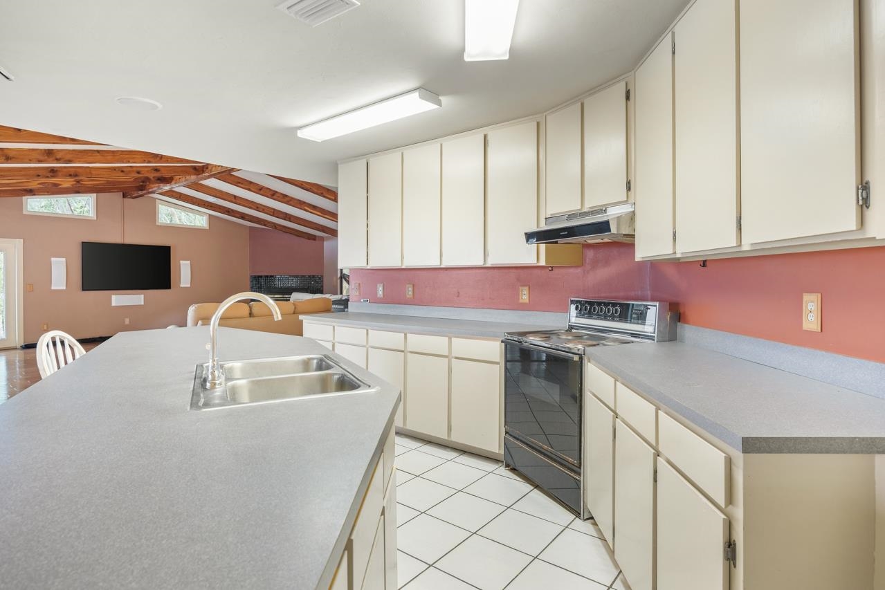 2769 Parramore Shores Road, Tallahassee, Florida image 16