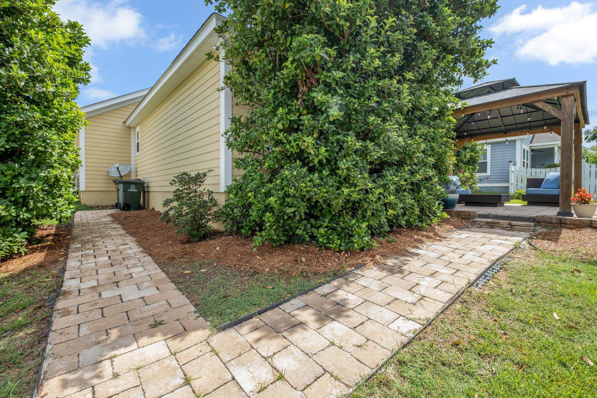 3260 Coneflower Drive, Tallahassee, Texas image 21