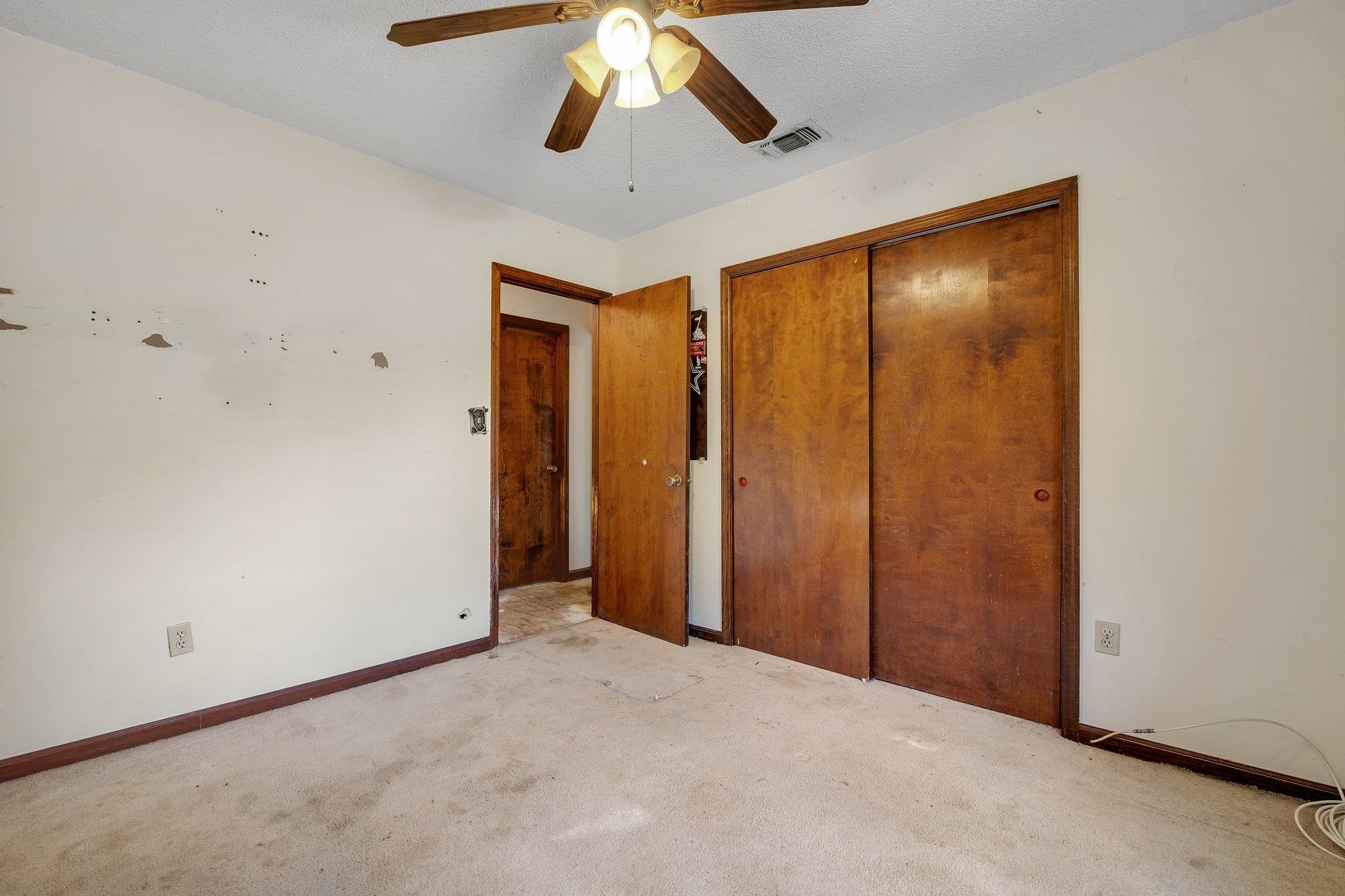 2395 Gregory Drive, Tallahassee, Texas image 13