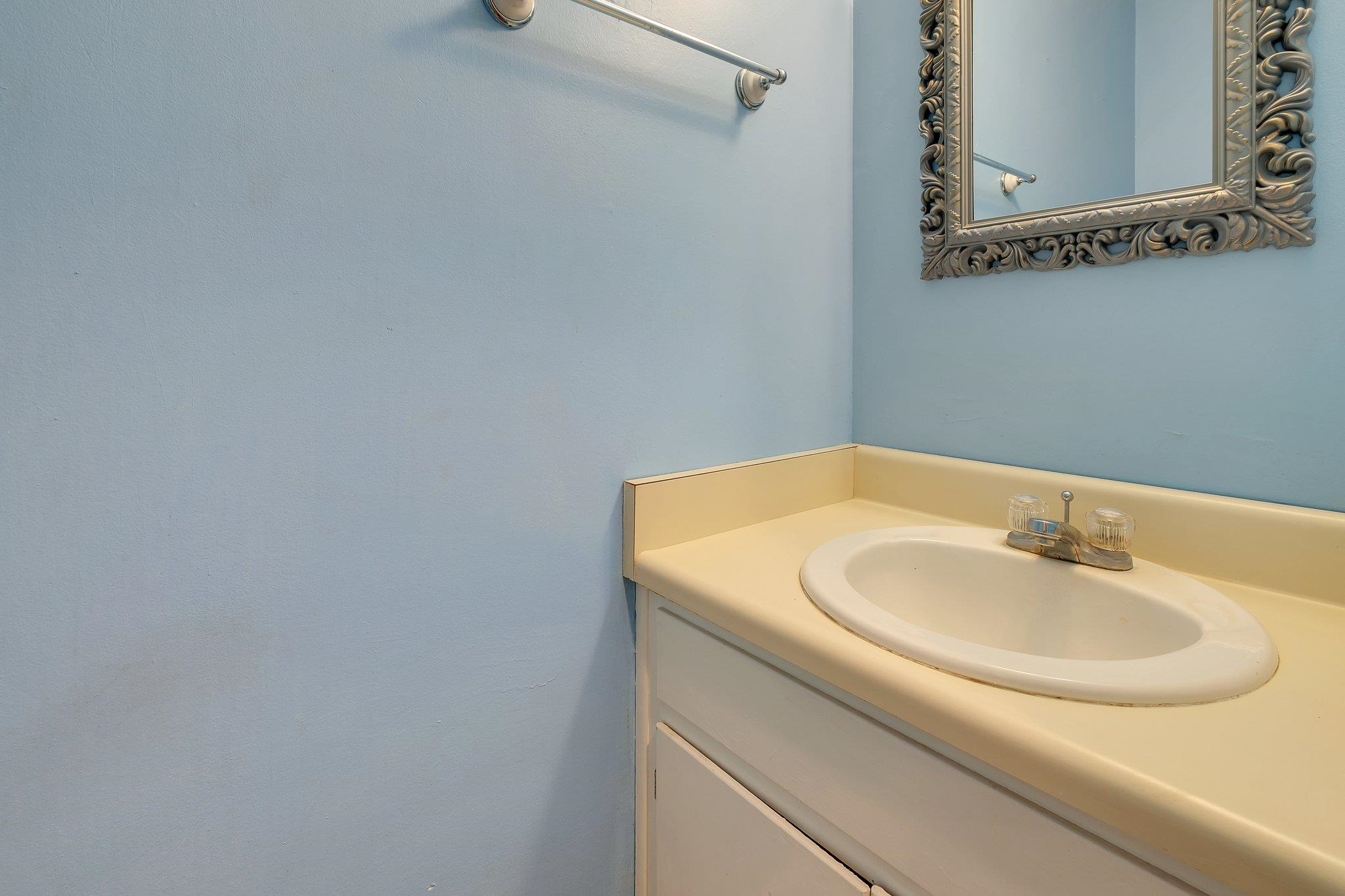 2395 Gregory Drive, Tallahassee, Texas image 8