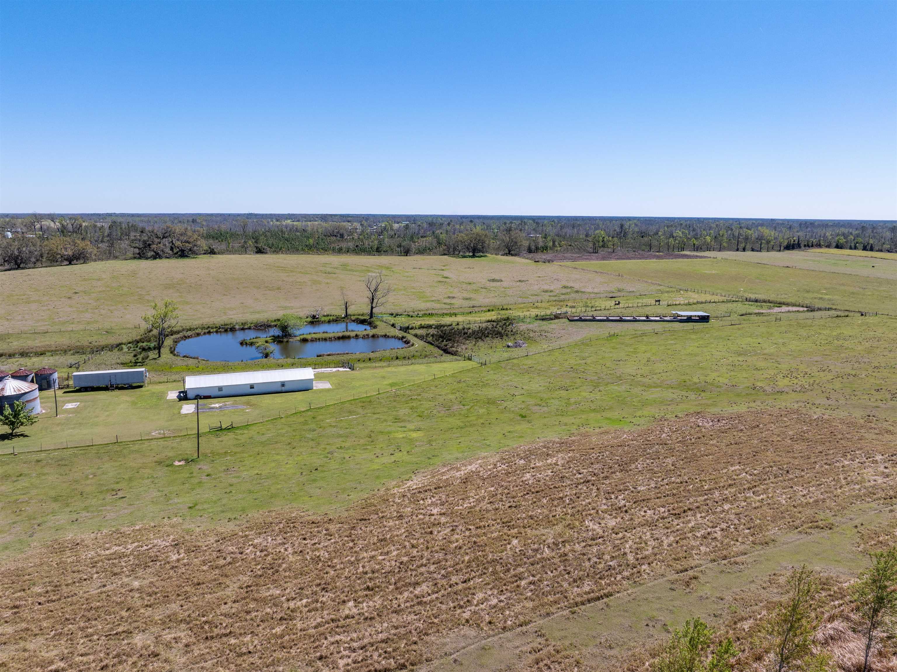 511 SW Sundown Creek Road, Madison, Texas image 24