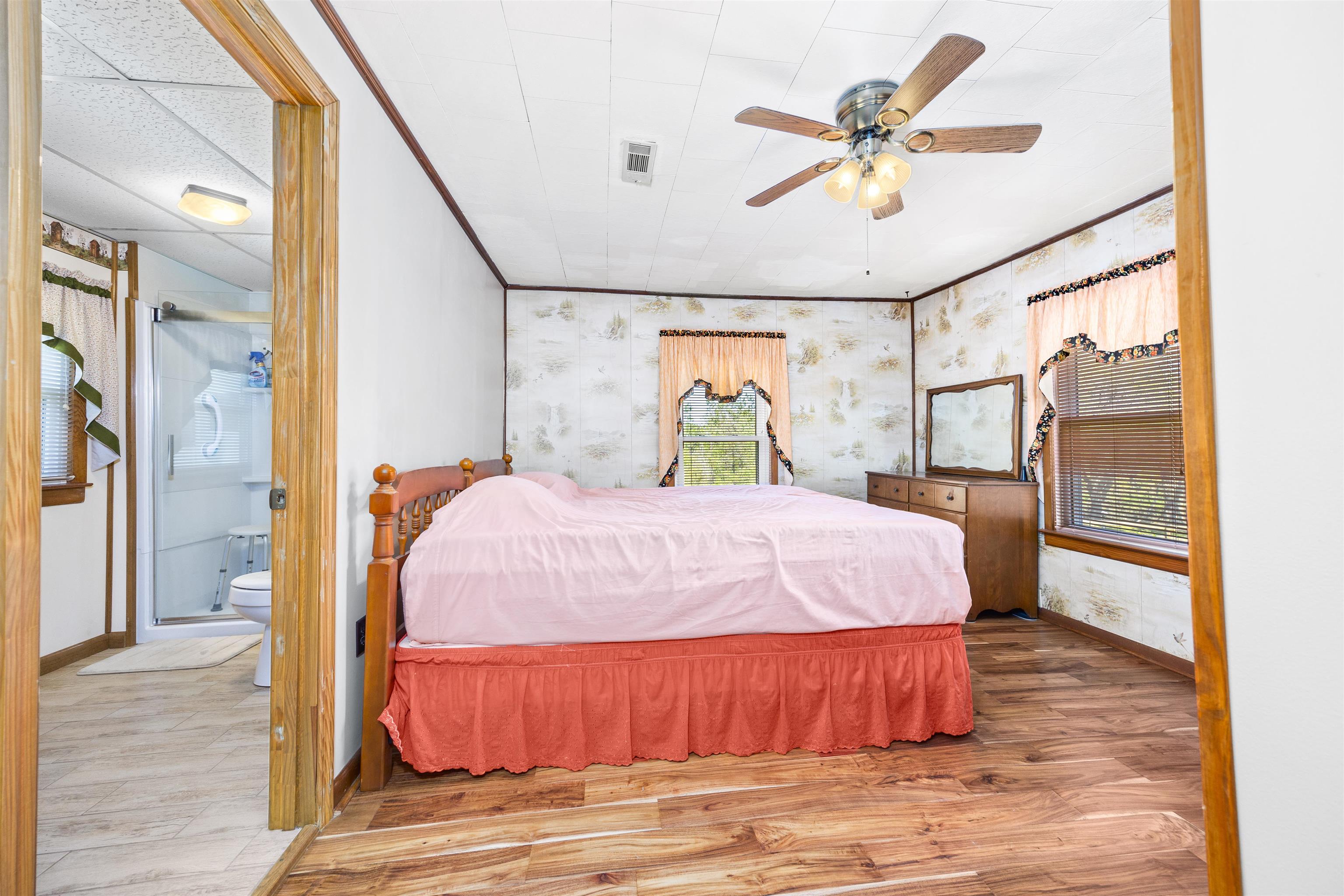 511 SW Sundown Creek Road, Madison, Texas image 6