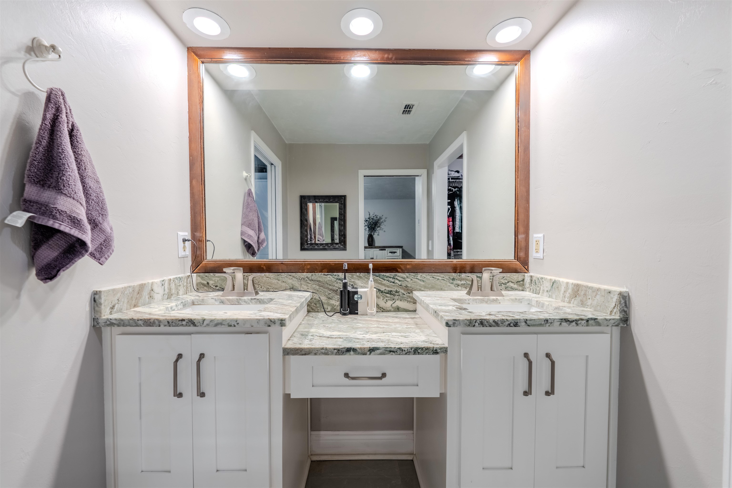 341 Beaver Lake Road, Tallahassee, Texas image 11