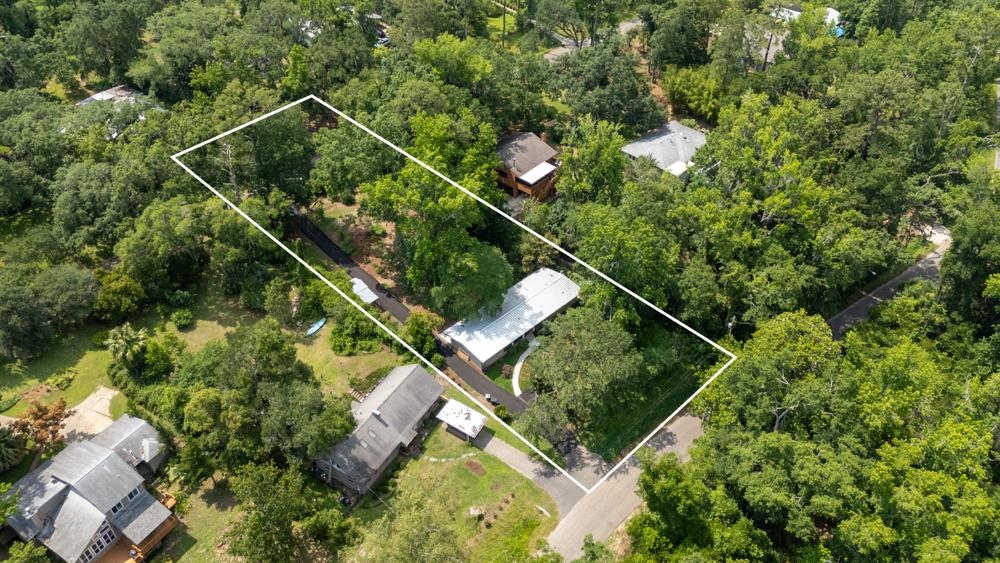 1802 W Indianhead Drive, Tallahassee, Florida image 35