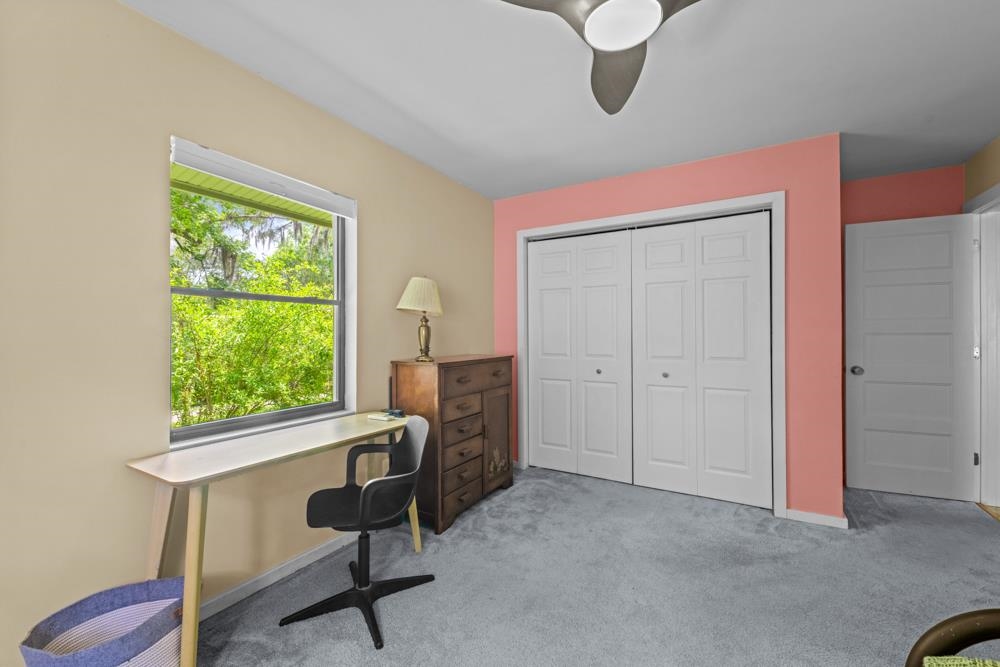 1802 W Indianhead Drive, Tallahassee, Florida image 9