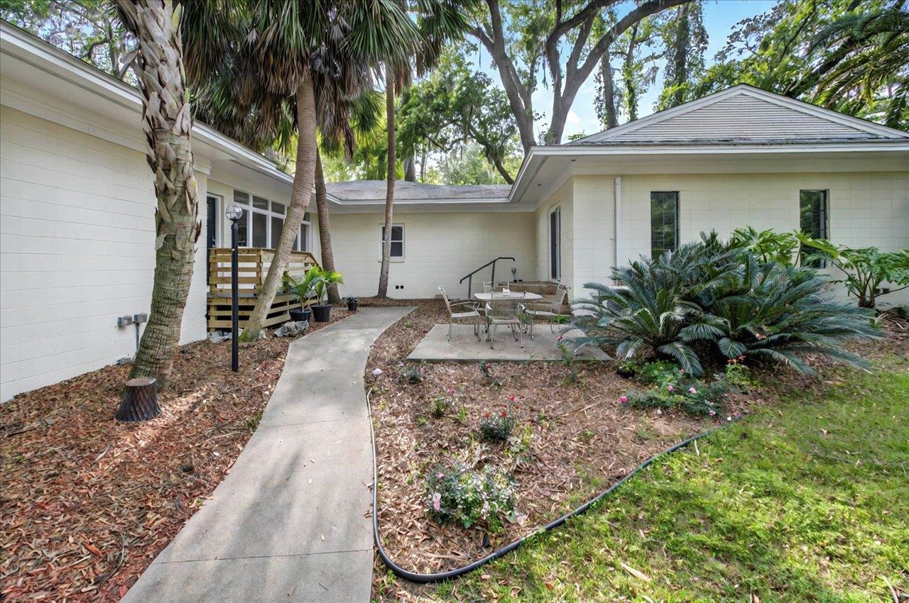 1205 Gardenia Drive, Tallahassee, Texas image 3