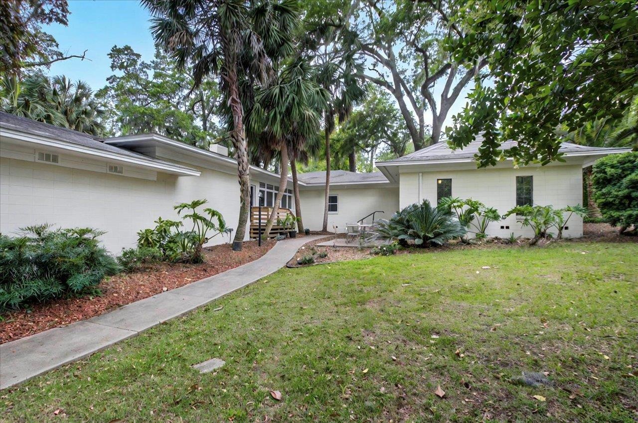 1205 Gardenia Drive, Tallahassee, Texas image 9