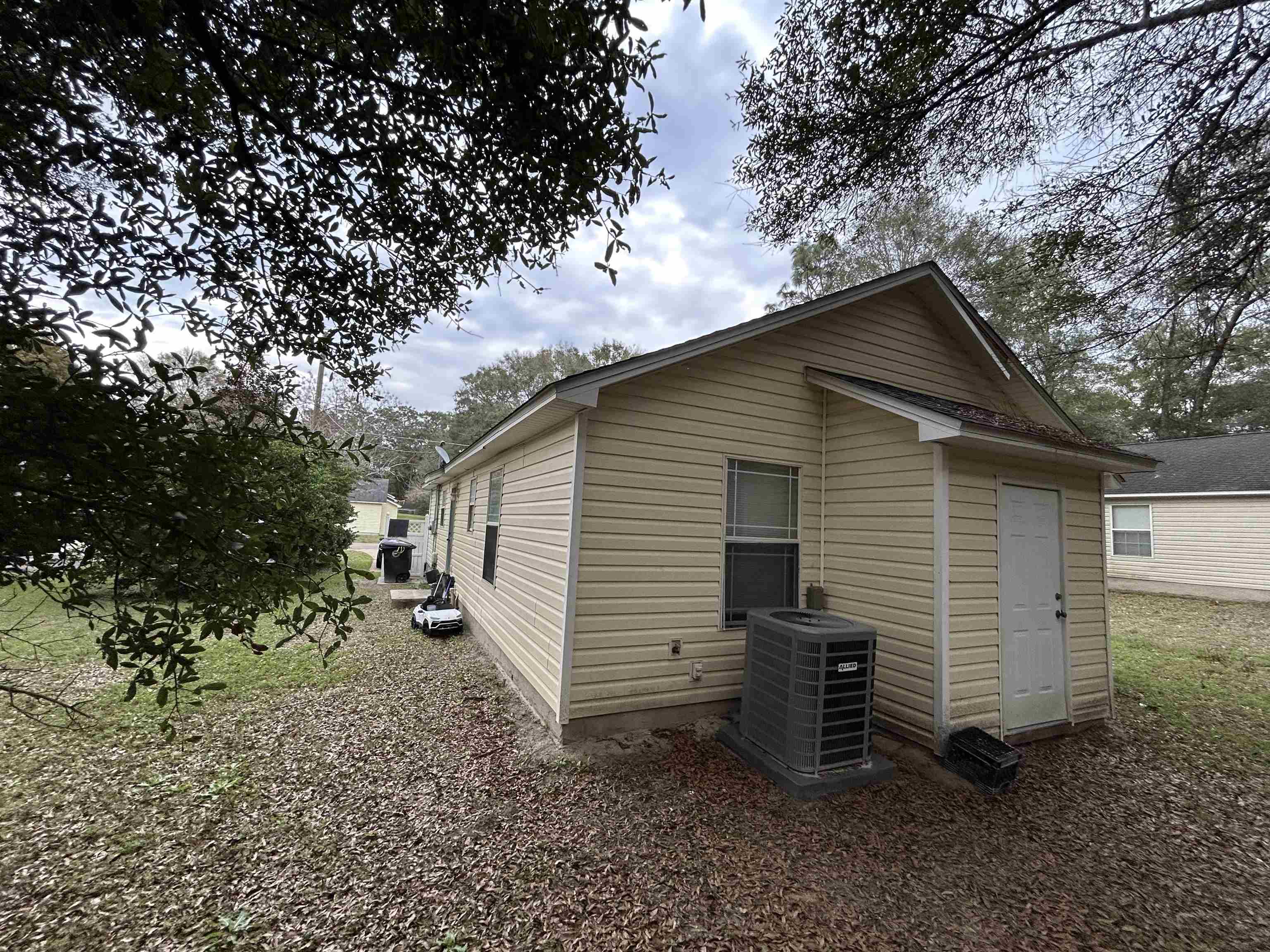 4748 Hibiscus Avenue, Tallahassee, Florida image 4