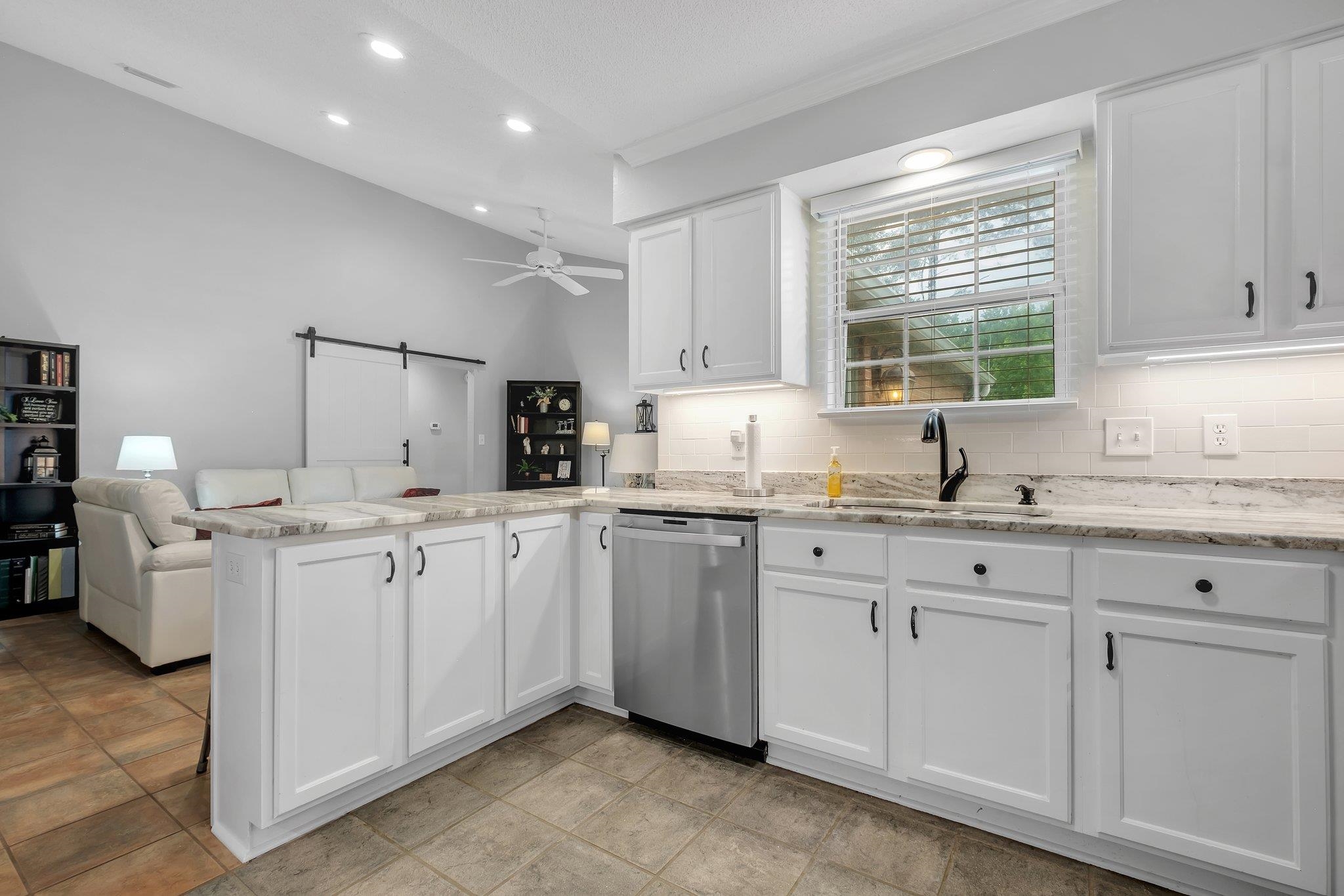 2310 Chester Court, Tallahassee, Texas image 16