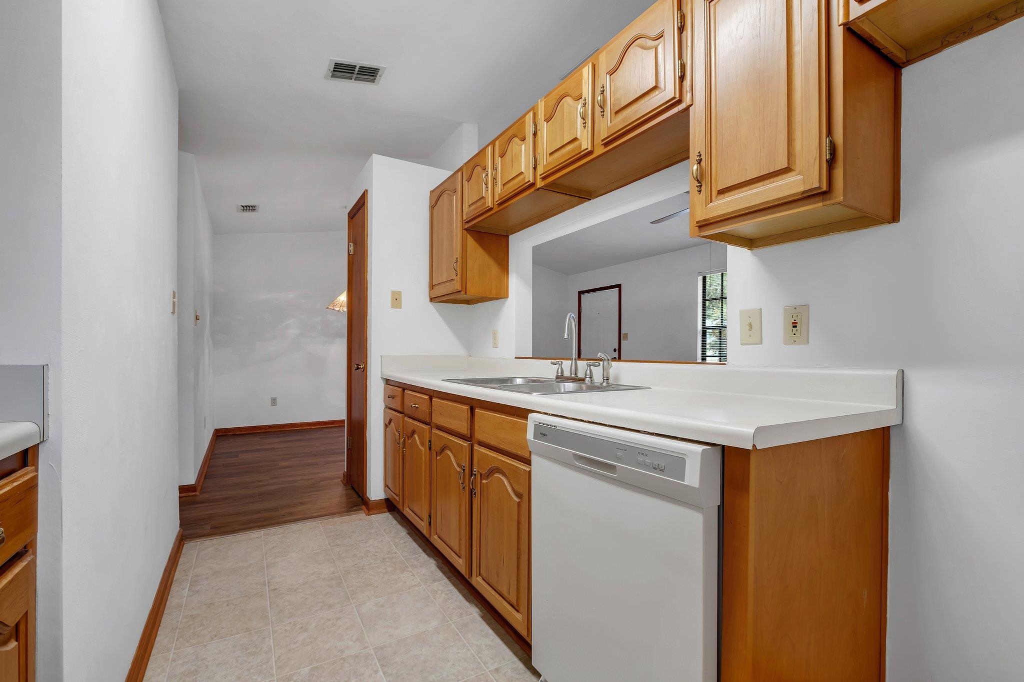 1116 Brafforton Drive, Tallahassee, Florida image 6