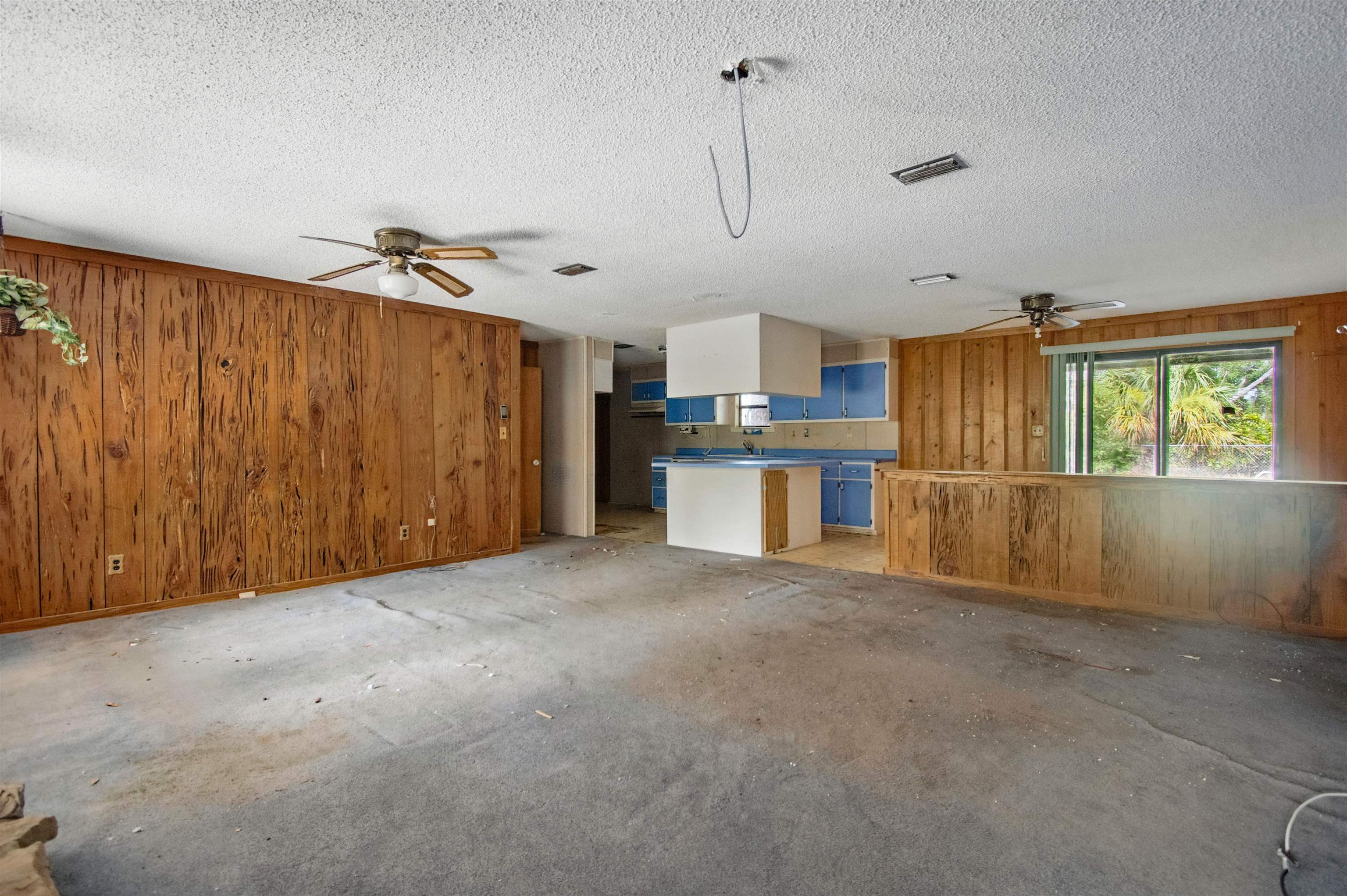 6398 Beach Road, Perry, Florida image 7