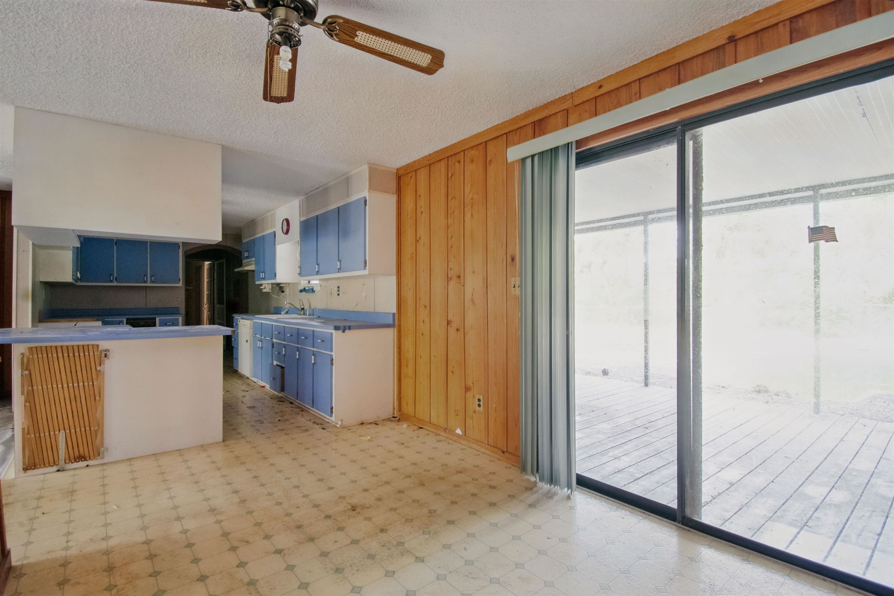 6398 Beach Road, Perry, Florida image 8