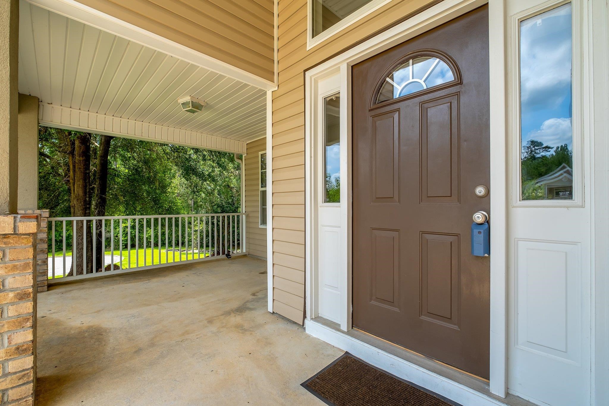 5352 Falling Star Drive, Tallahassee, Florida image 3