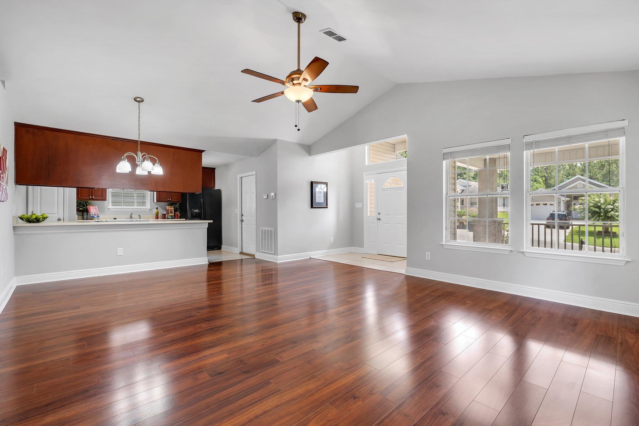 5352 Falling Star Drive, Tallahassee, Florida image 6