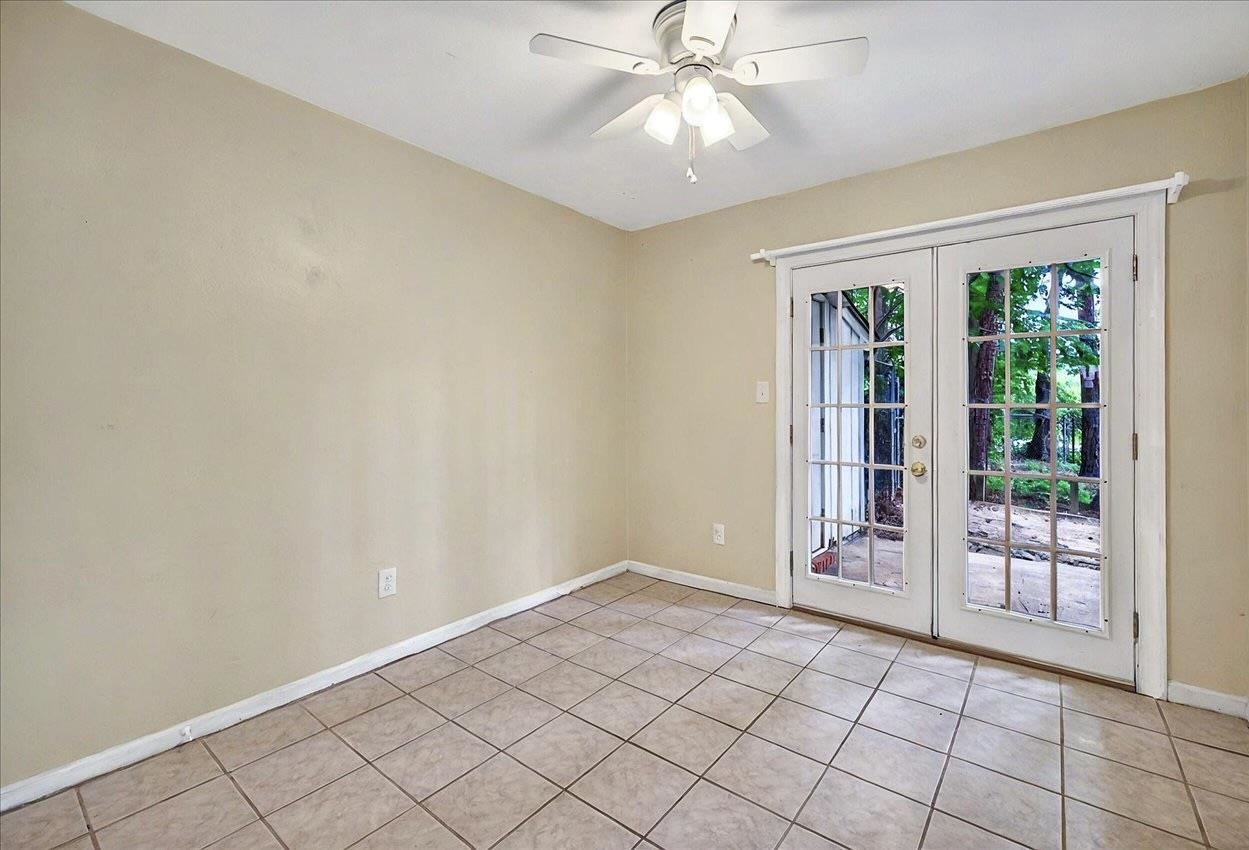 3017 Rain Valley Circle, Tallahassee, Florida image 9
