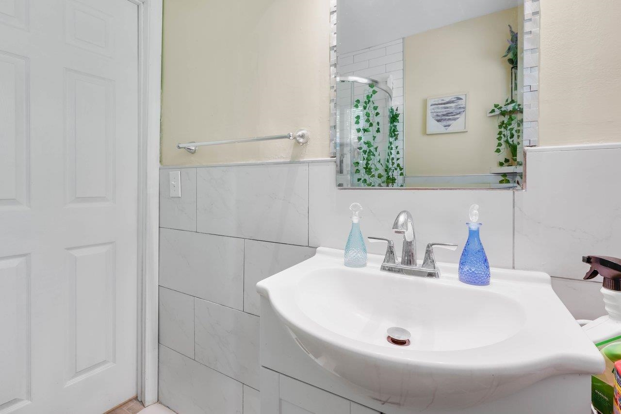 1821 Jackson Bluff Road, Tallahassee, Florida image 15