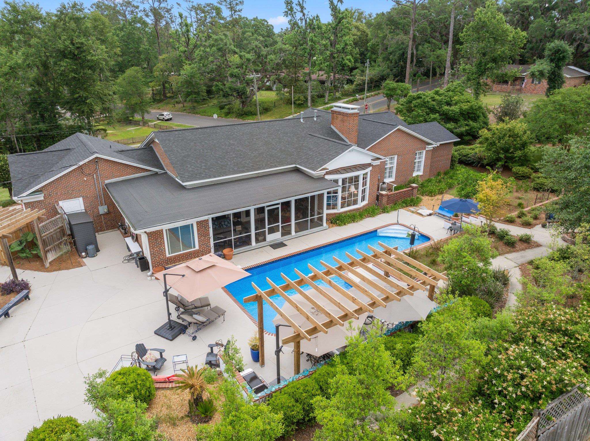 909 Circle Drive, Tallahassee, Florida image 3