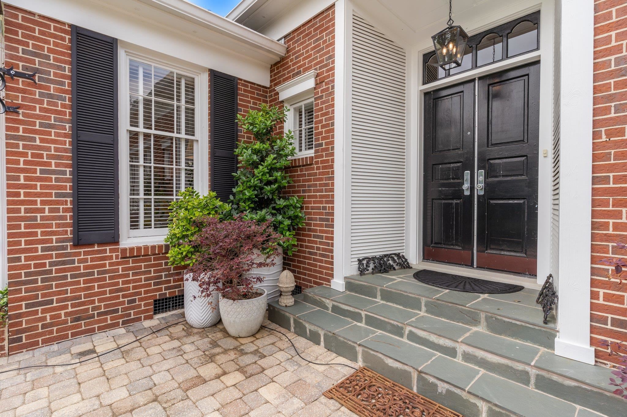 909 Circle Drive, Tallahassee, Florida image 5