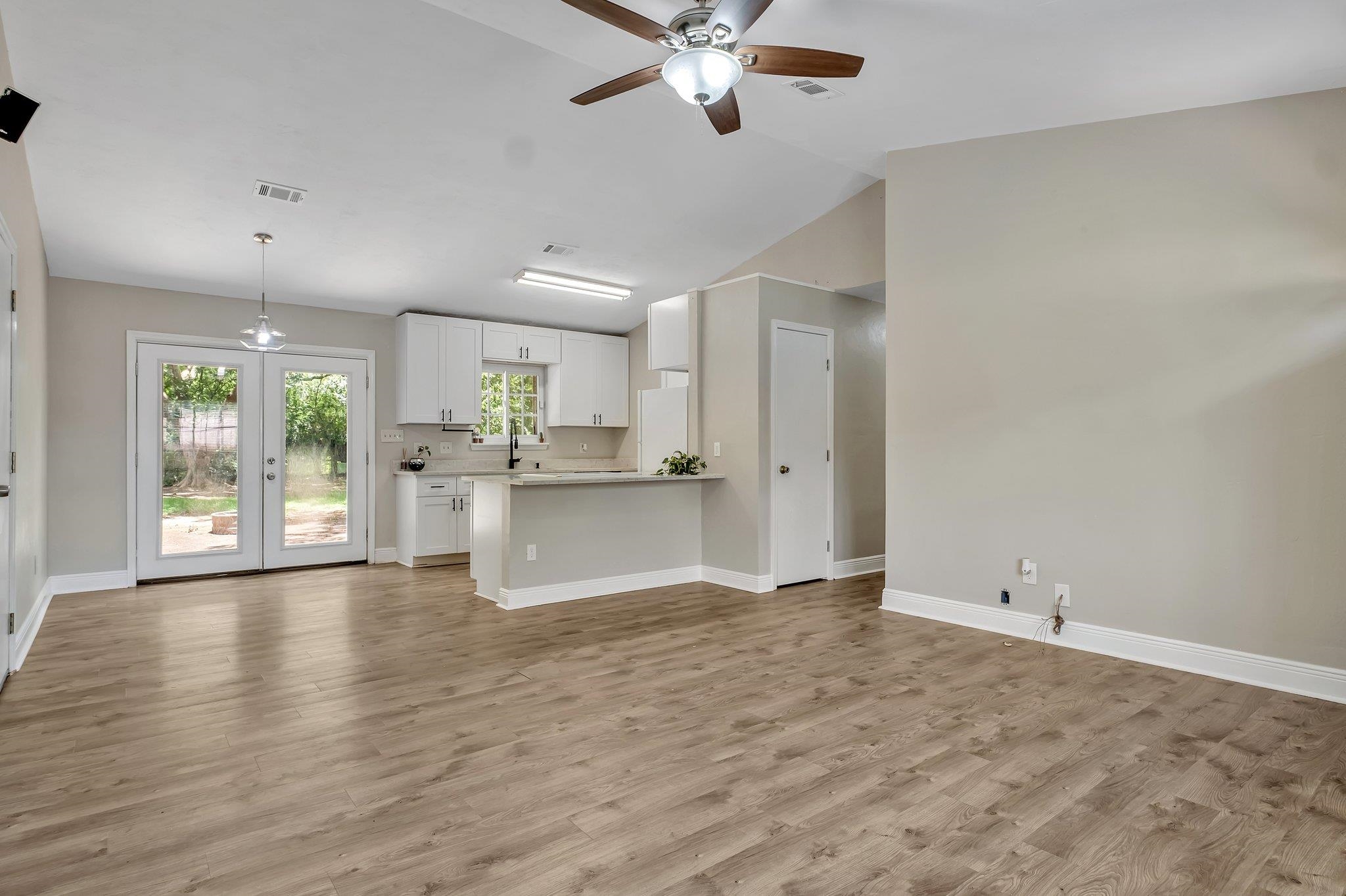 2164 Portsmouth Circle, Tallahassee, Florida image 4