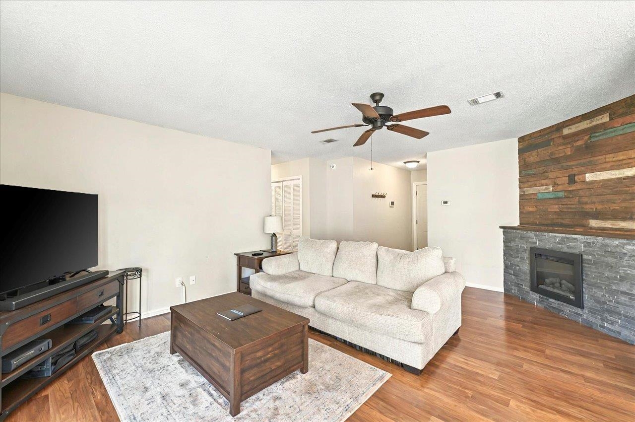 8709 Waltham Court, Tallahassee, Florida image 9