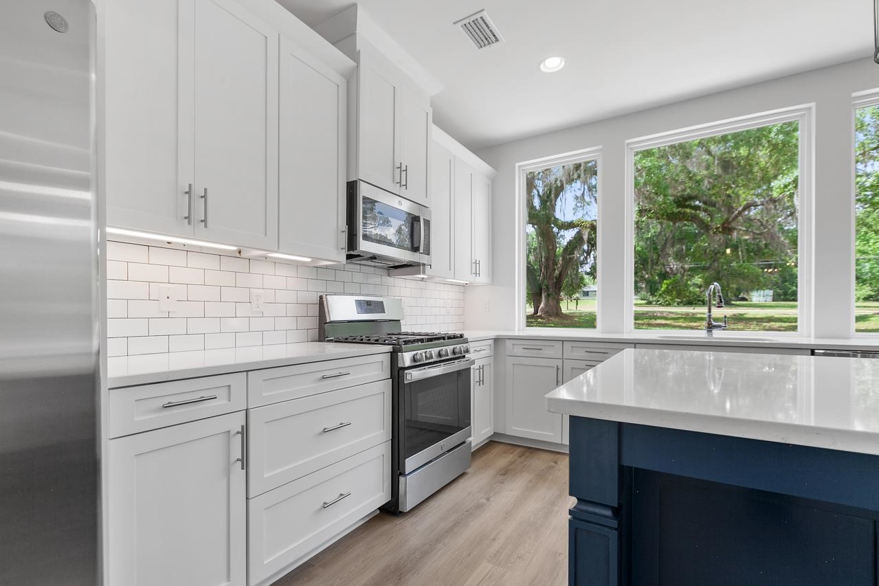1426 Landon Hills Drive, Tallahassee, Florida image 17