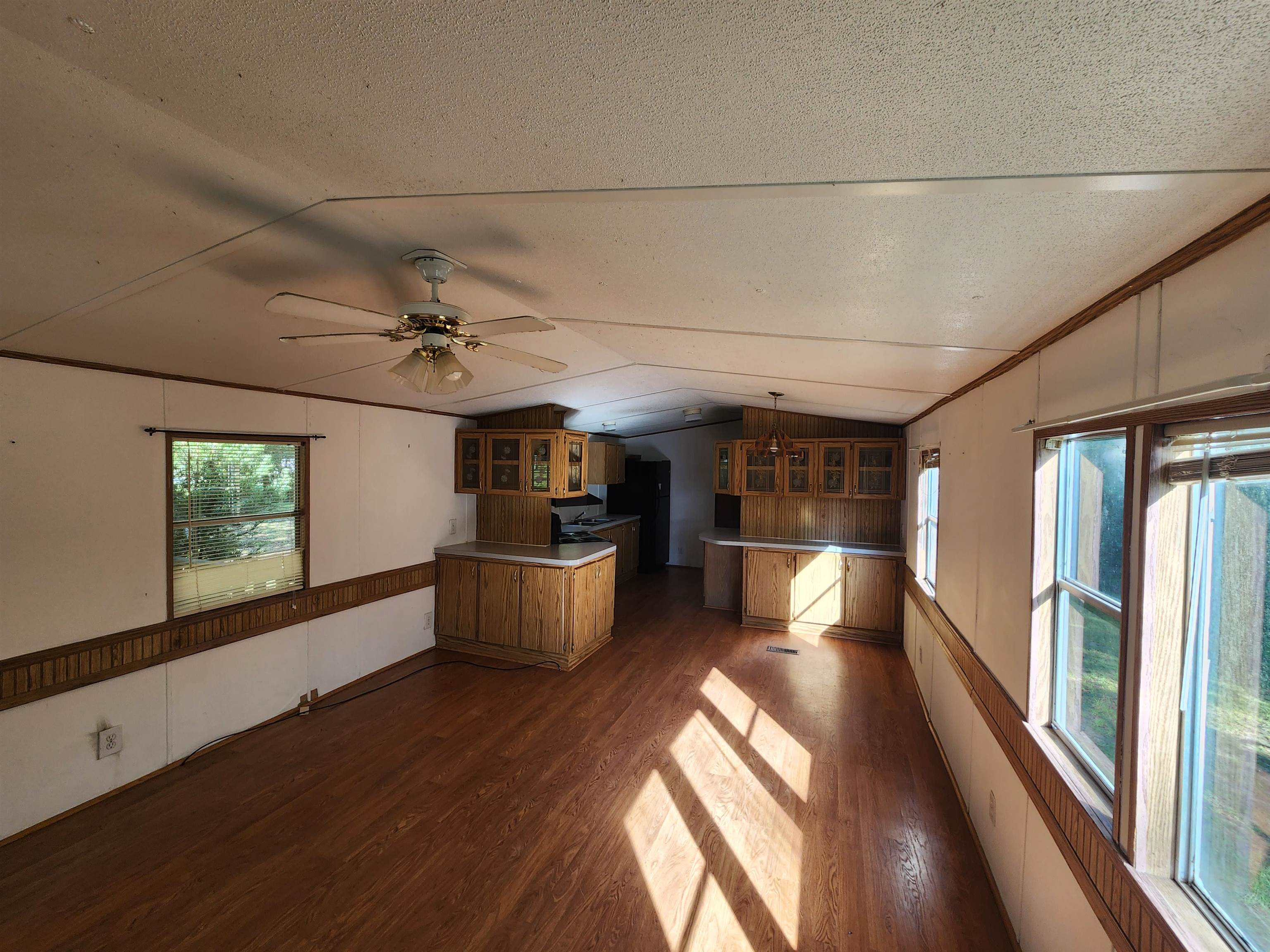12238 NW Freeman Road, Bristol, Florida image 5