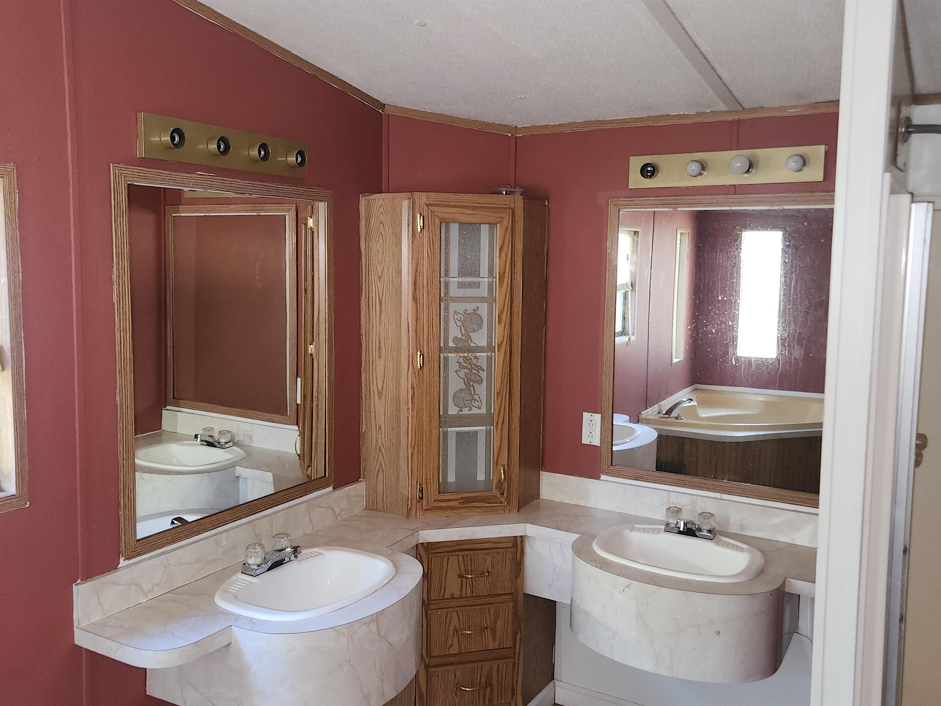 12238 NW Freeman Road, Bristol, Florida image 9