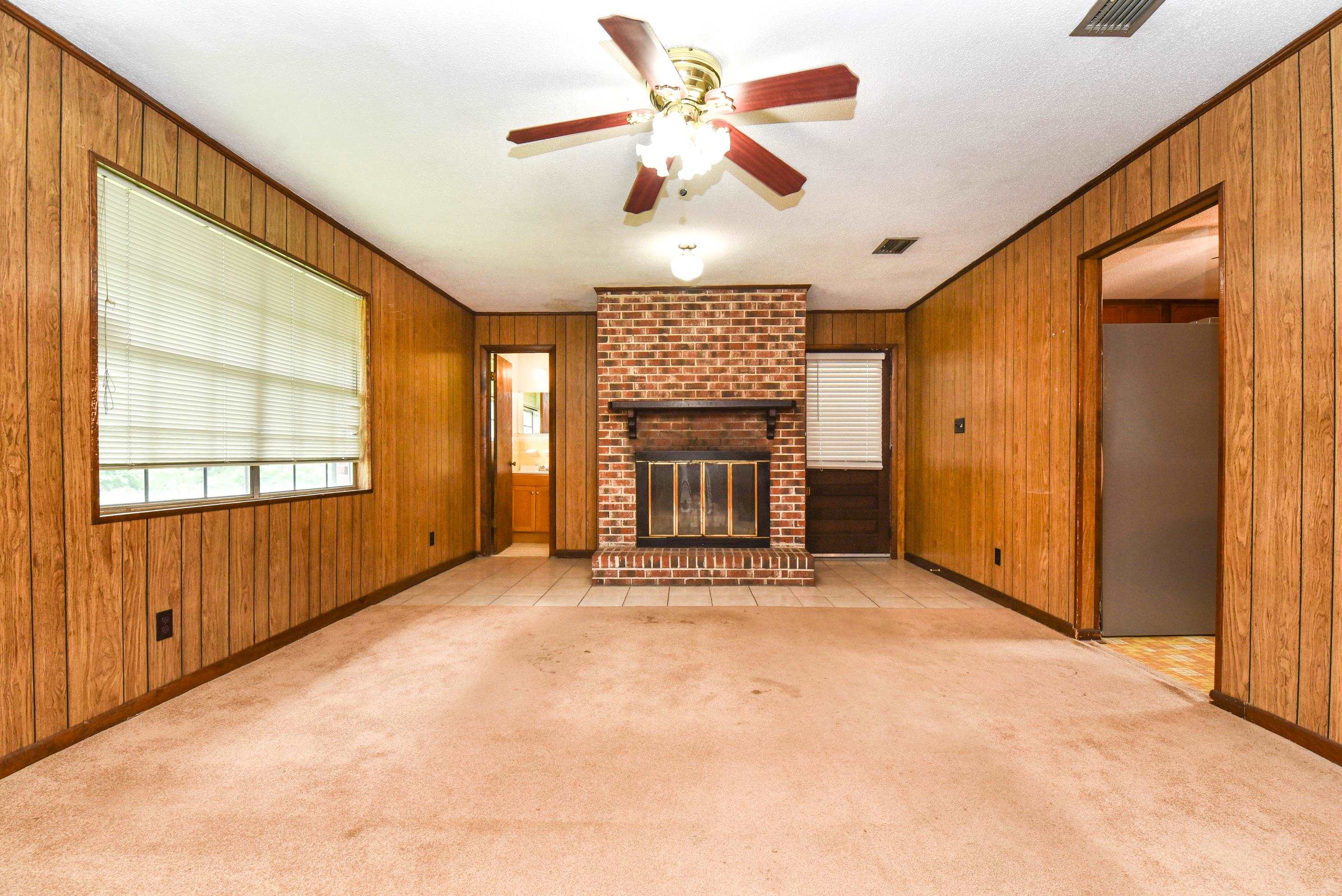 2432 Brookhaven Court, Tallahassee, Florida image 4