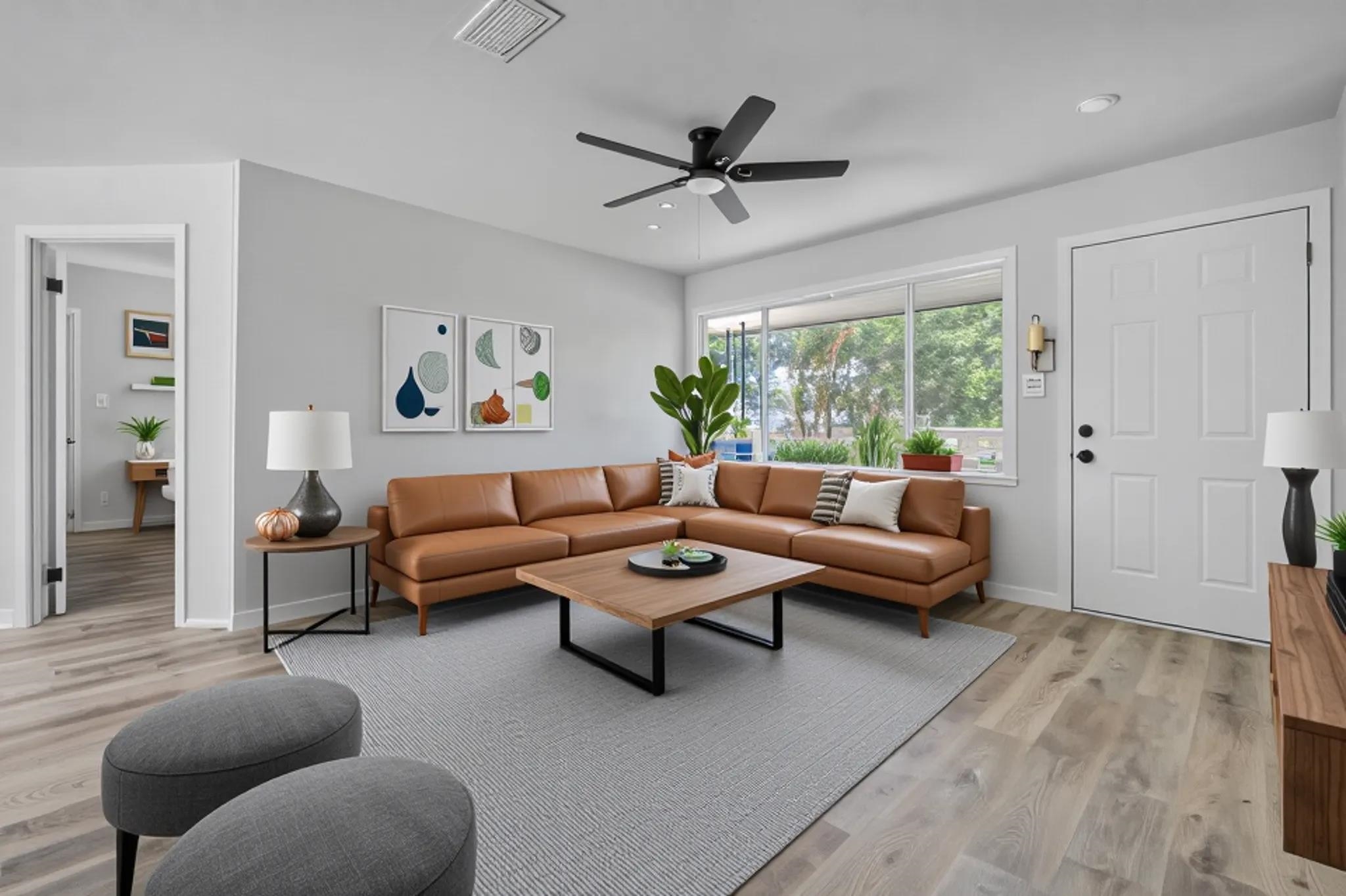 2124 Cambridge Drive, Tallahassee, Florida image 3