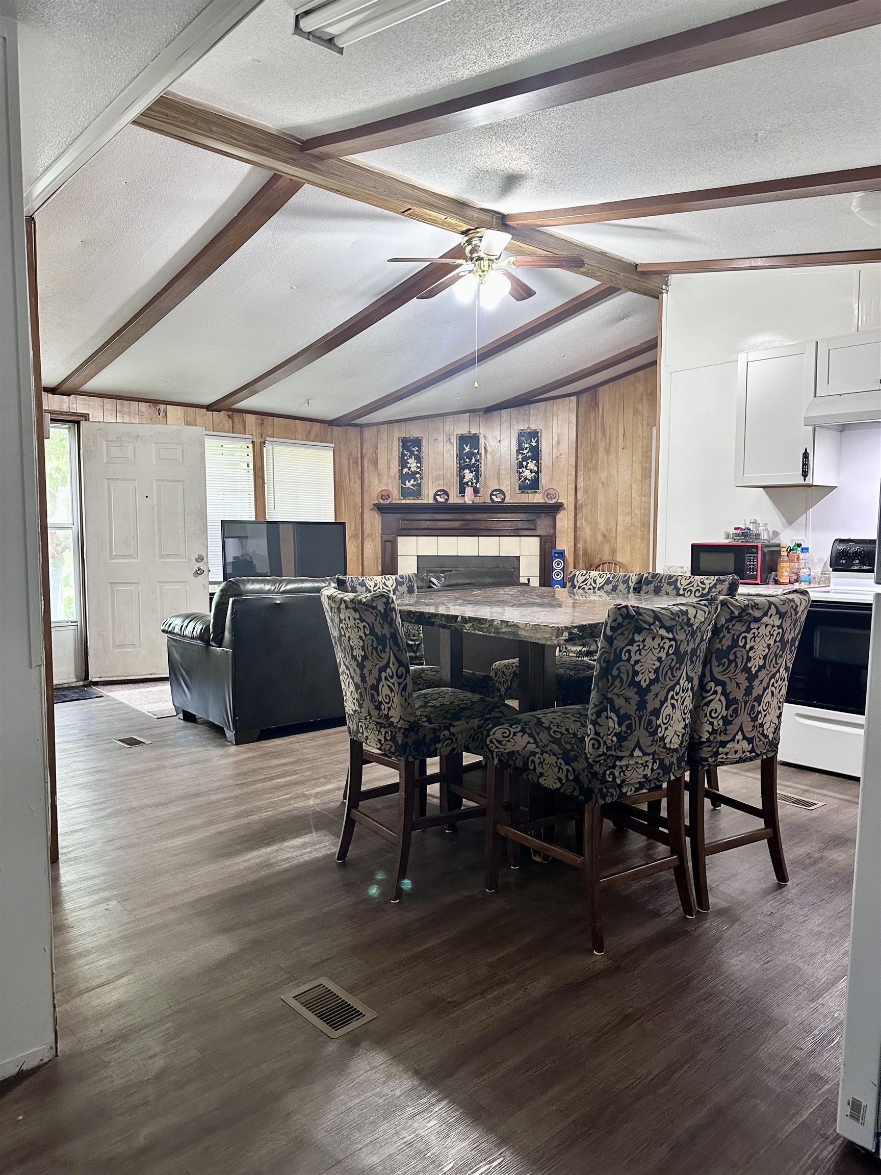 3273 Connie Drive, Tallahassee, Florida image 5