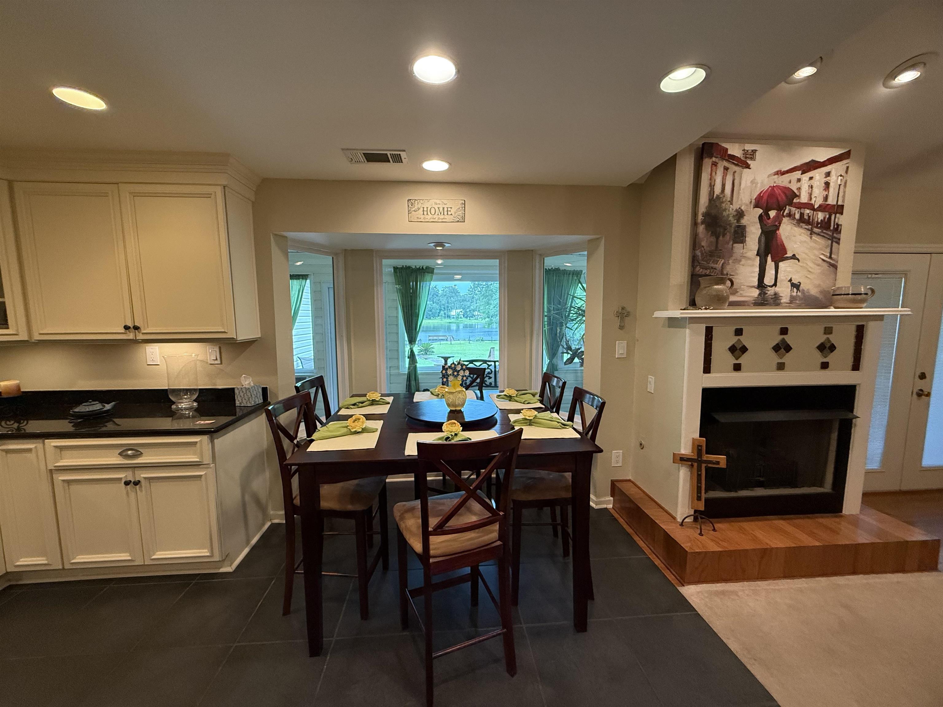 433 Frances Drive, Havana, Florida image 3