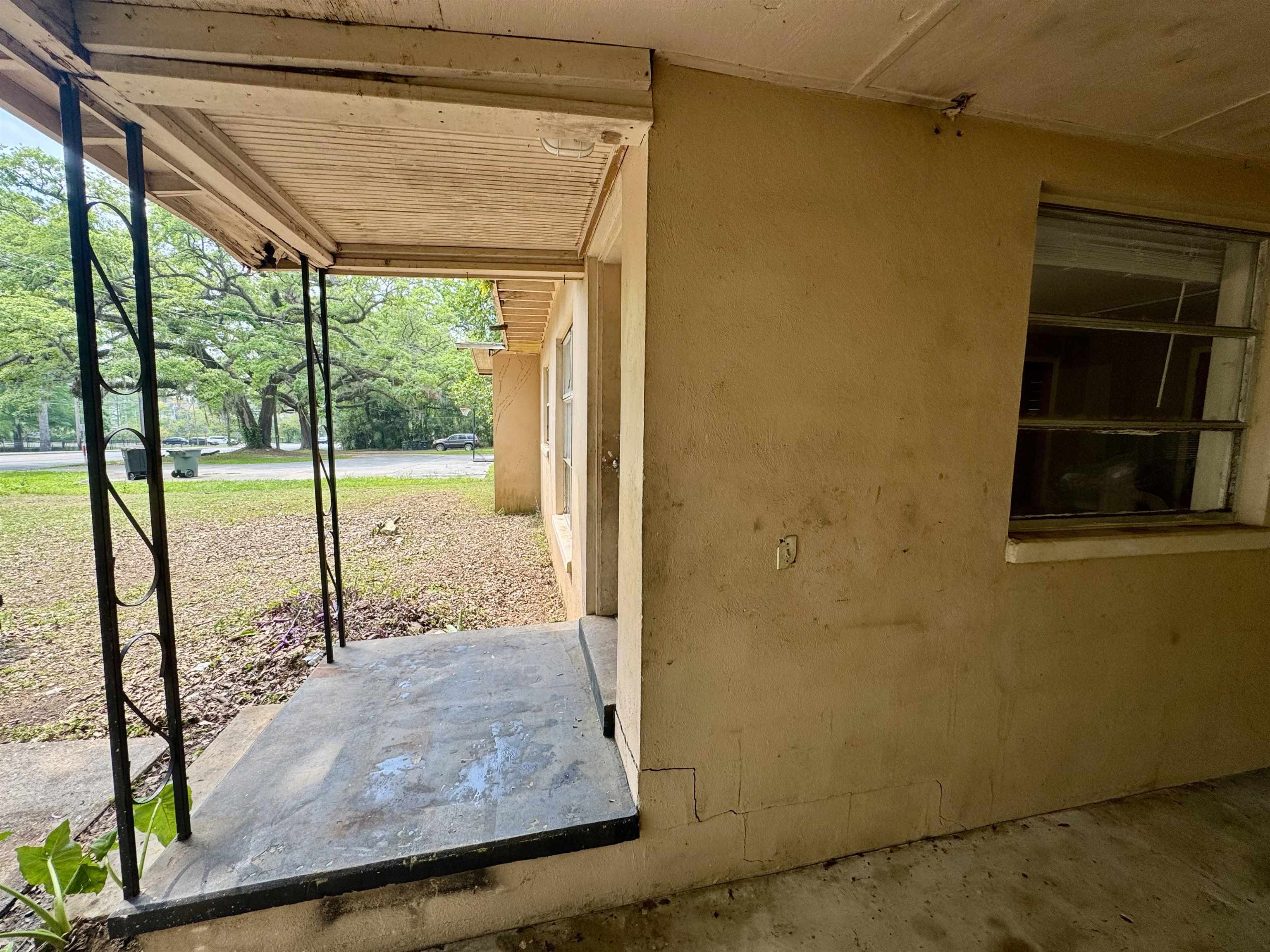 1402 W Tharpe Street, Tallahassee, Florida image 10