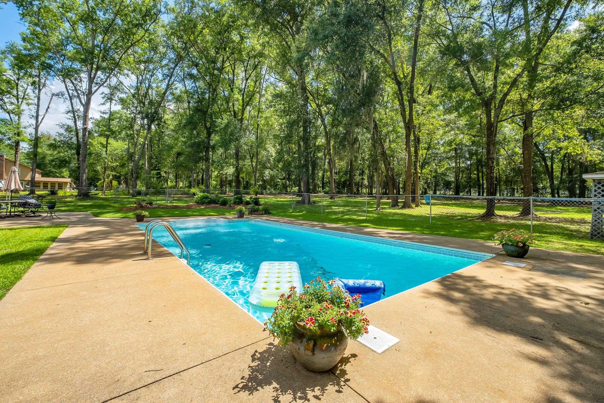523 Tung Hill Drive, Tallahassee, Florida image 31