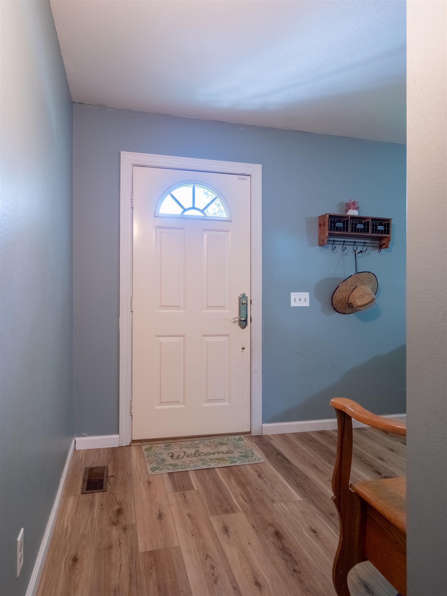 495 NE Fraleigh Drive, Madison, Florida image 2