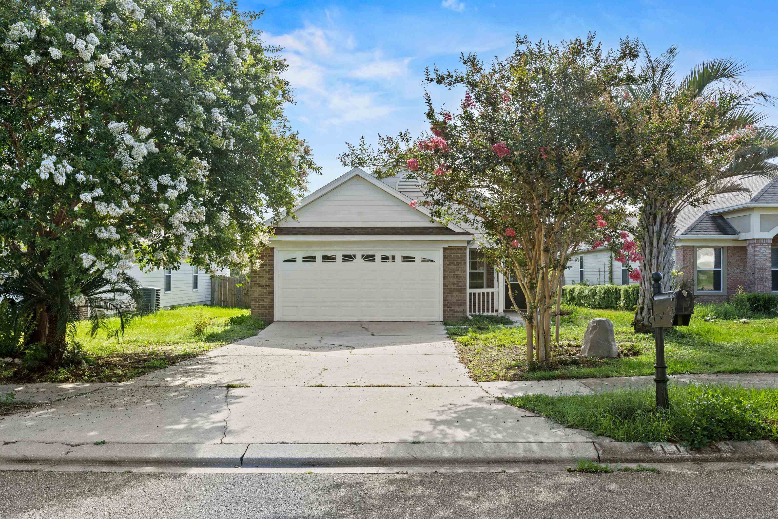 1149 High Meadow Drive, Tallahassee, Texas image 1