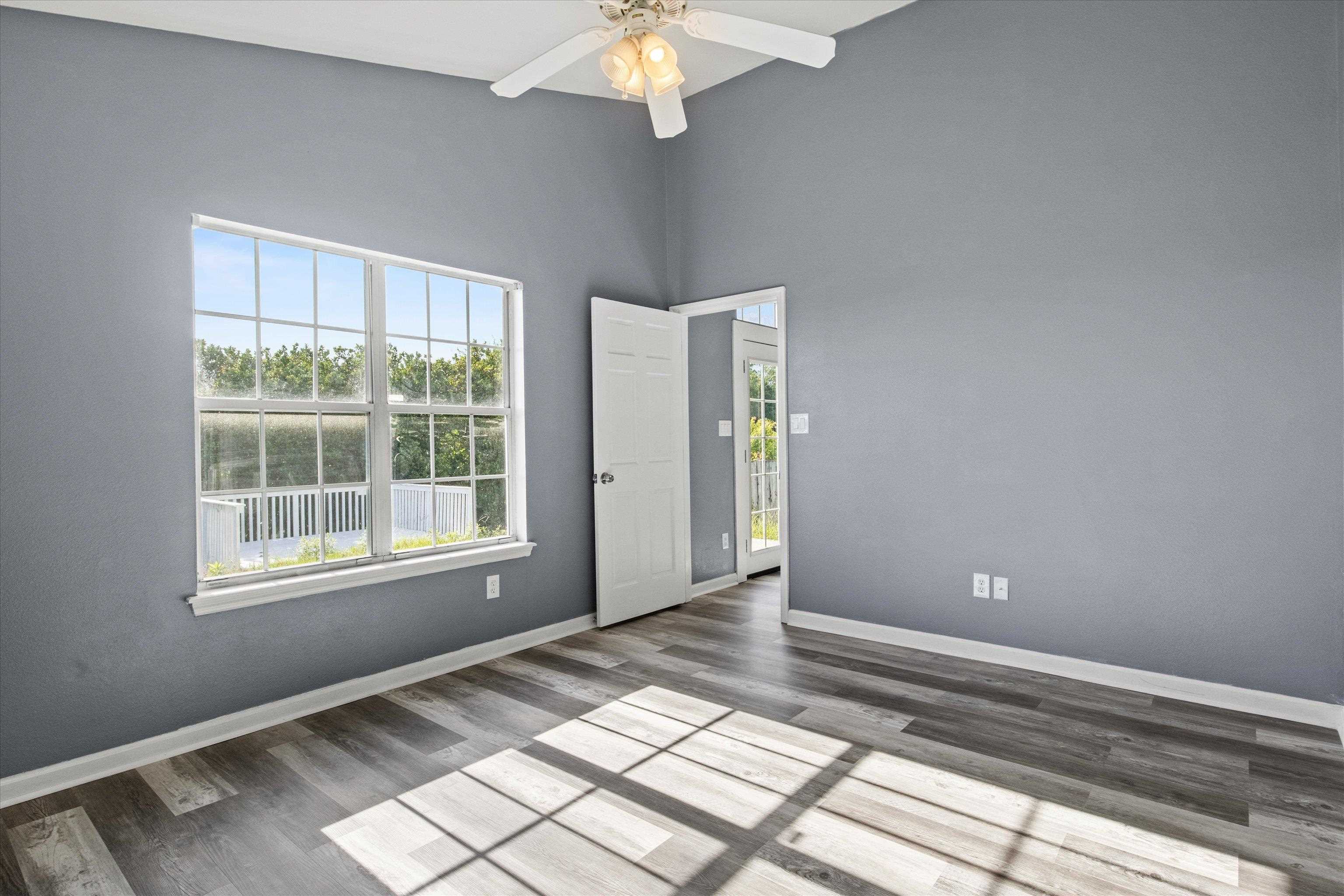 1149 High Meadow Drive, Tallahassee, Texas image 14