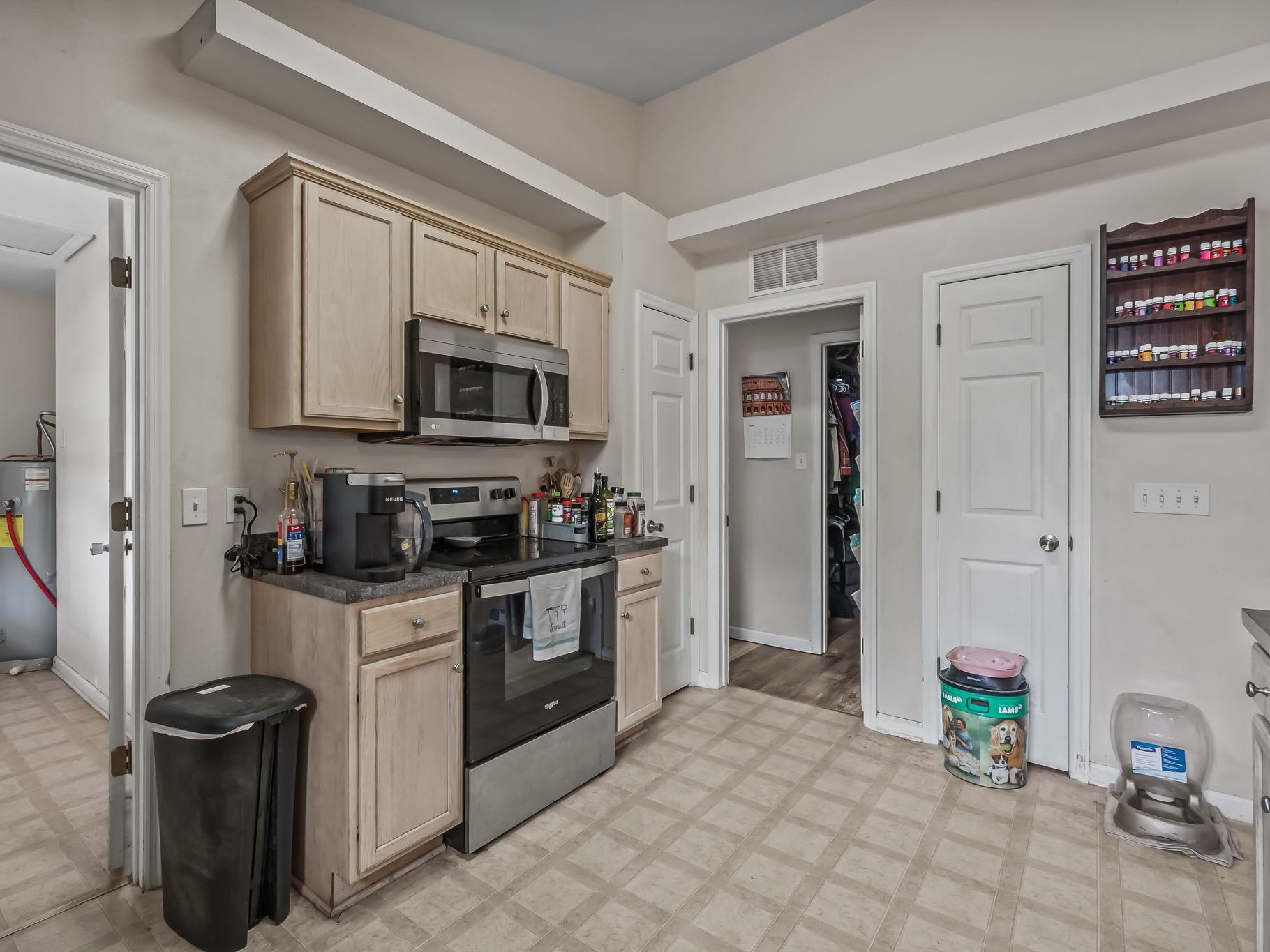 172 Mohave Road, Crawfordville, Florida image 10