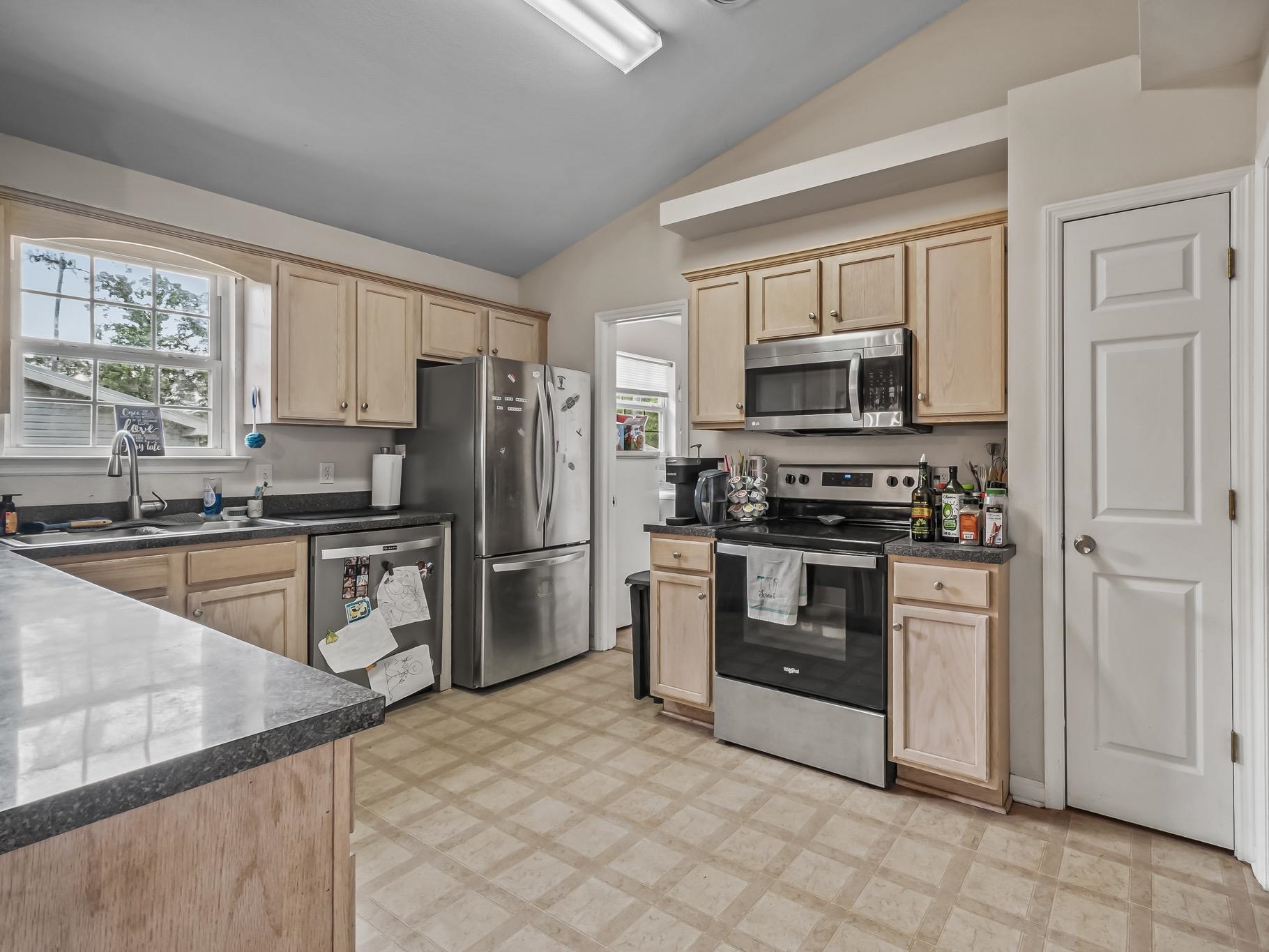 172 Mohave Road, Crawfordville, Florida image 7
