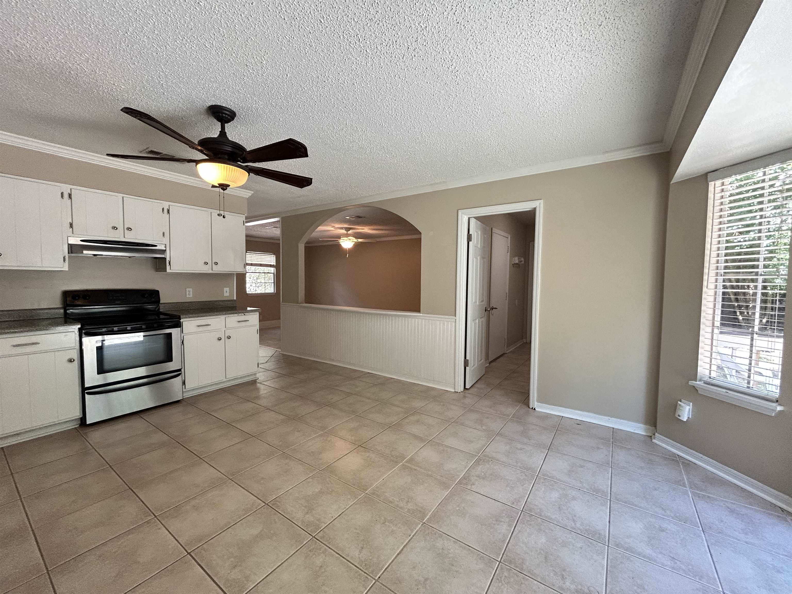 6842 Tomy Lee Trail, Tallahassee, Florida image 13