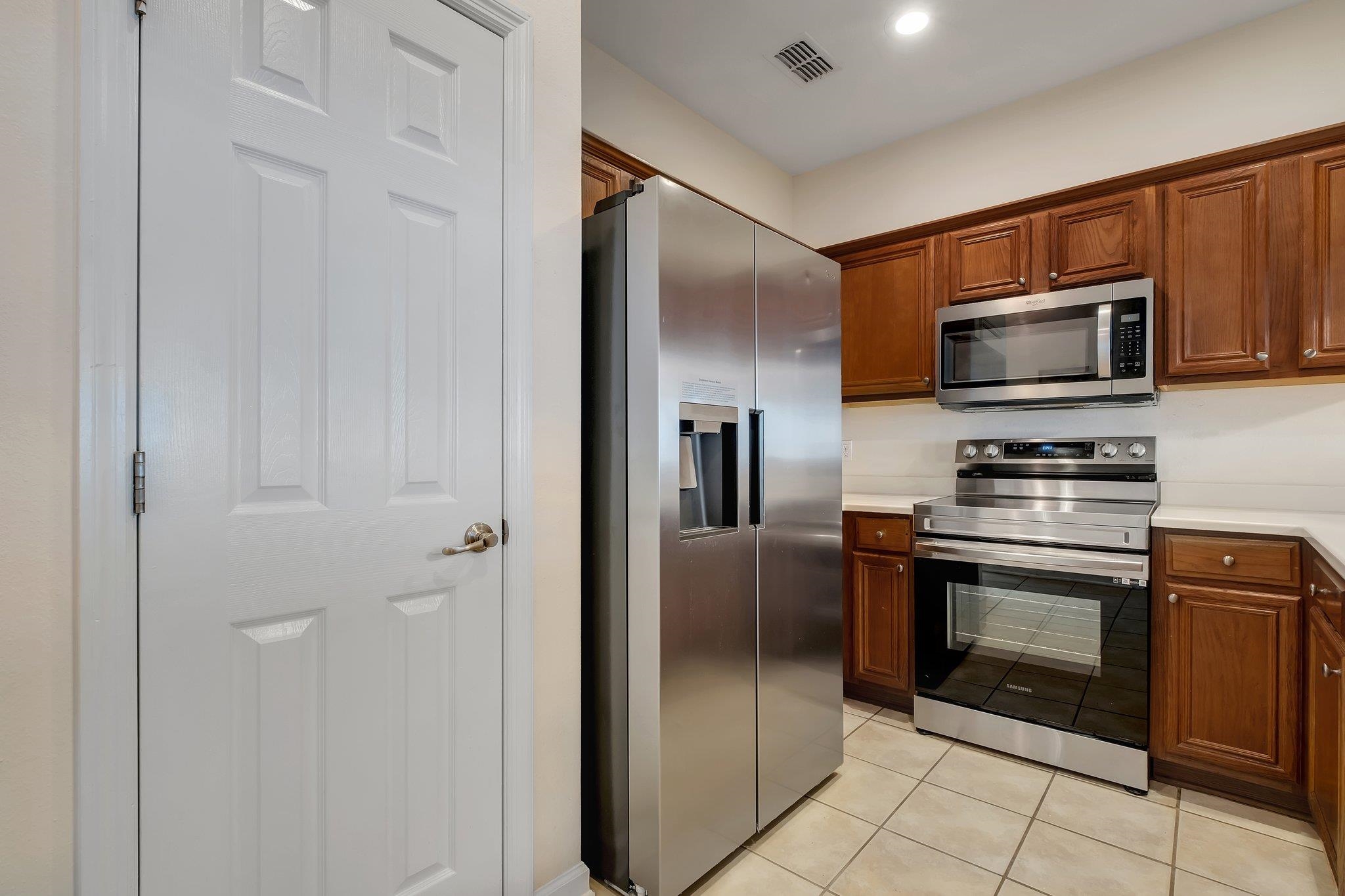 1320 Hendrix Road #403, Tallahassee, Florida image 5